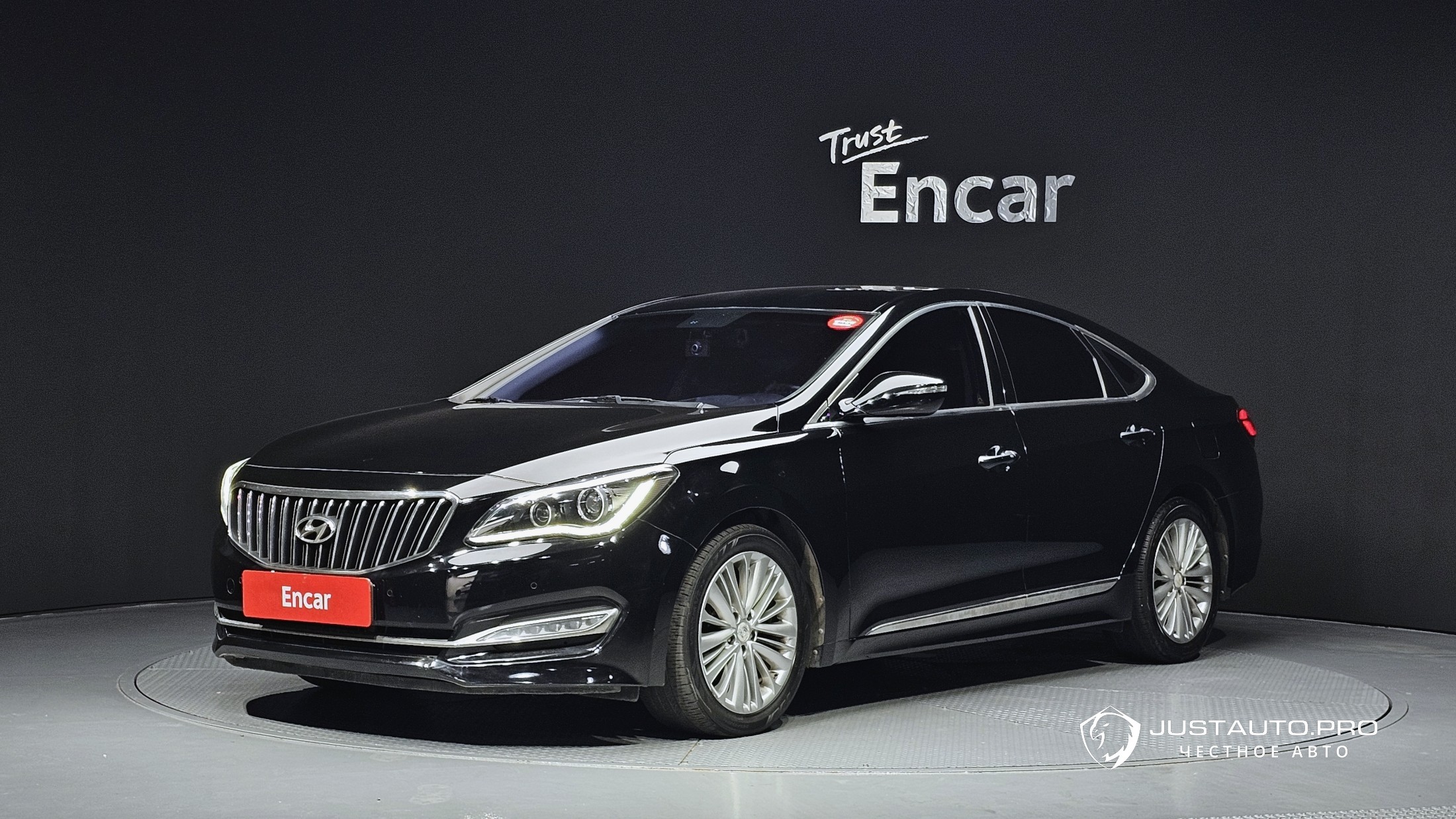 Автомобиль Hyundai Aslan