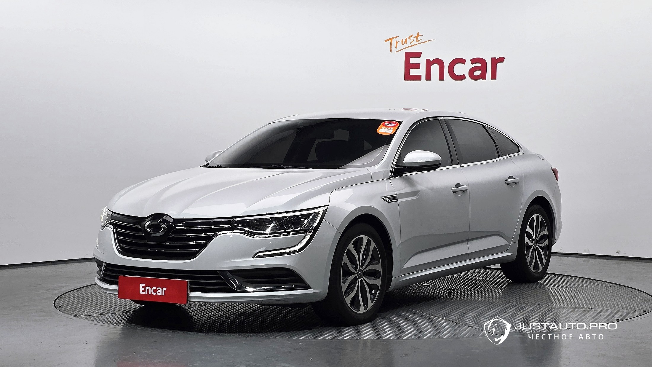 Автомобиль Renault-KoreaSamsung SM6