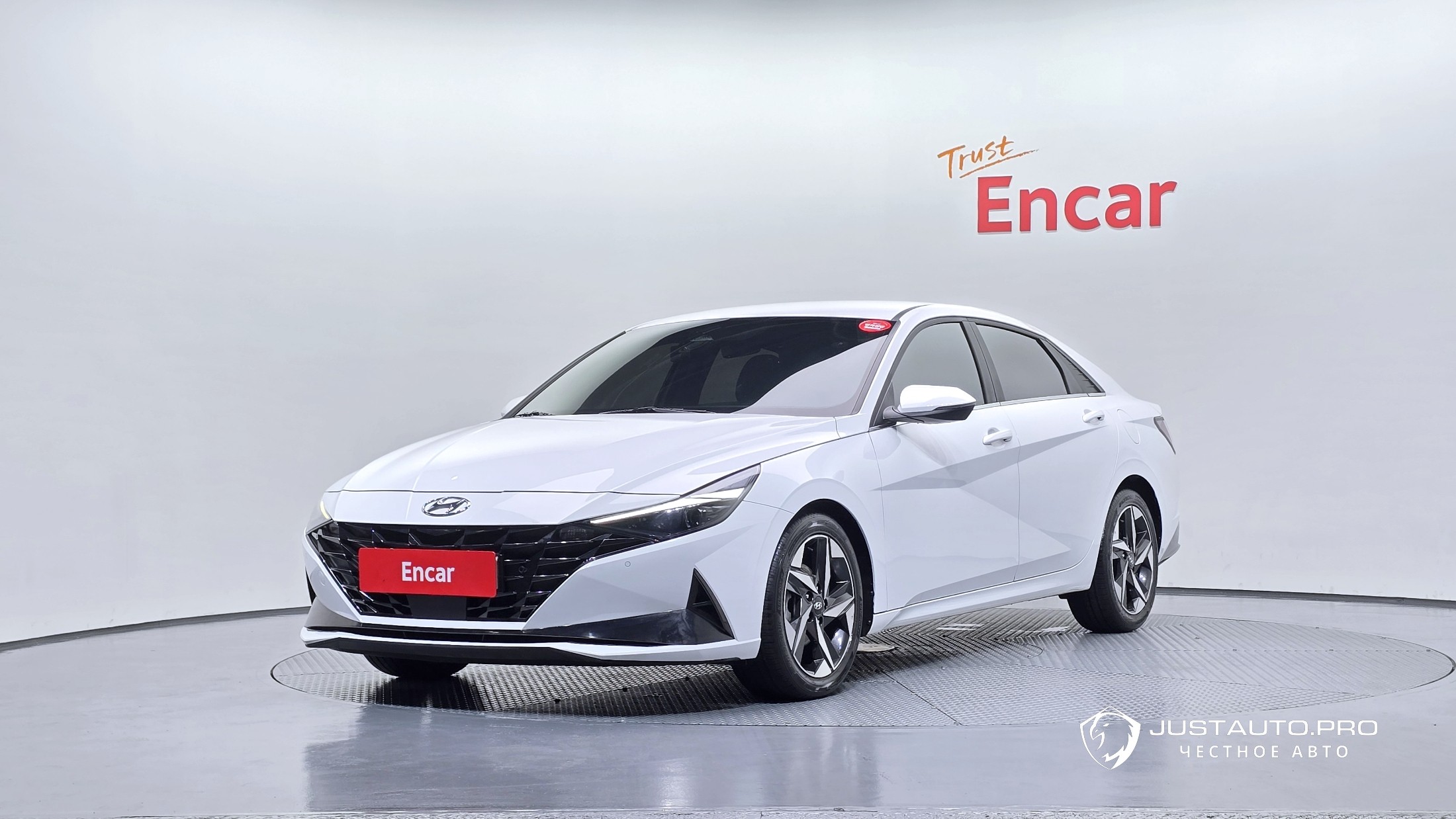 Автомобиль Hyundai AVANTE