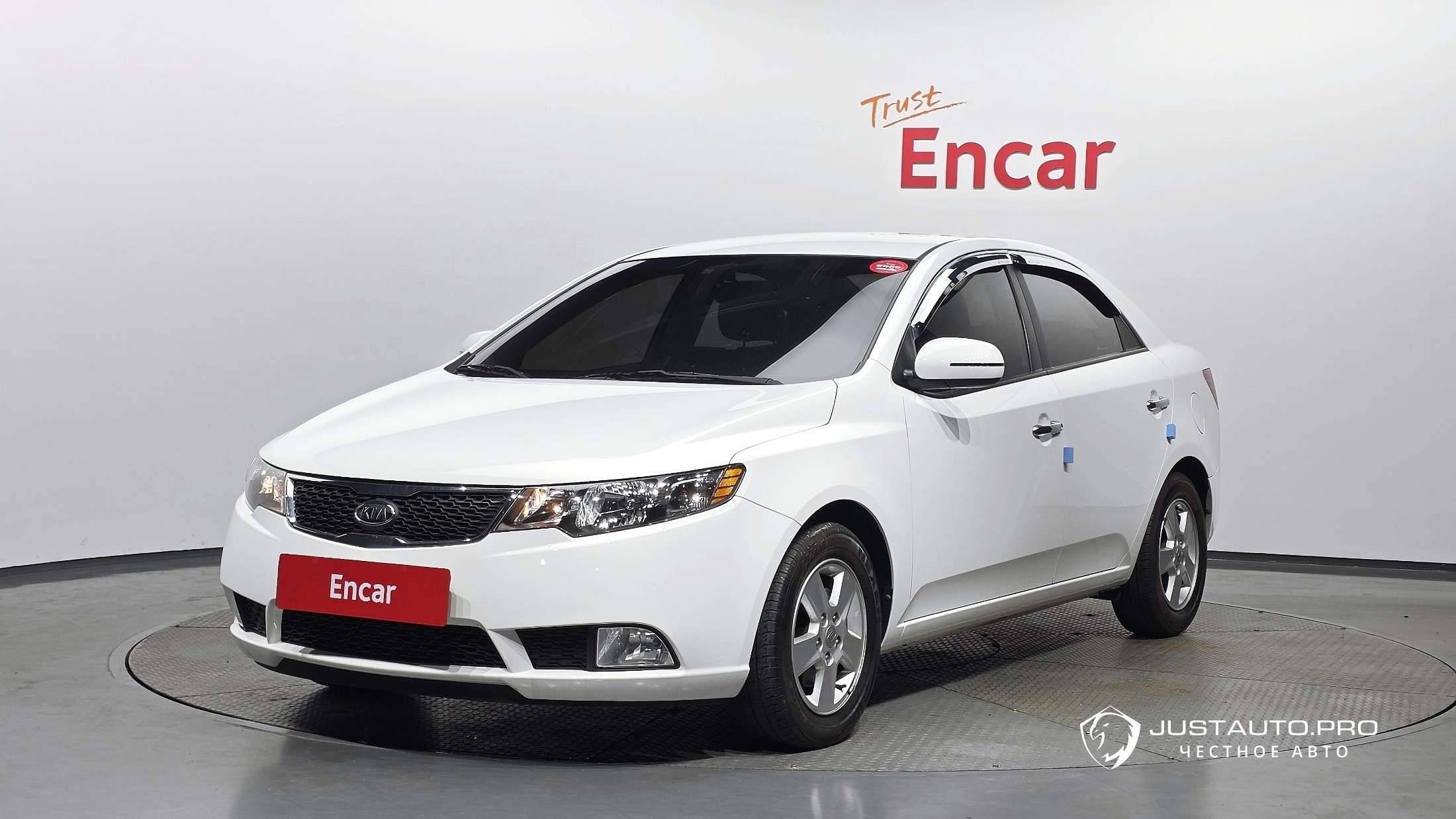 Автомобиль Kia Porte
