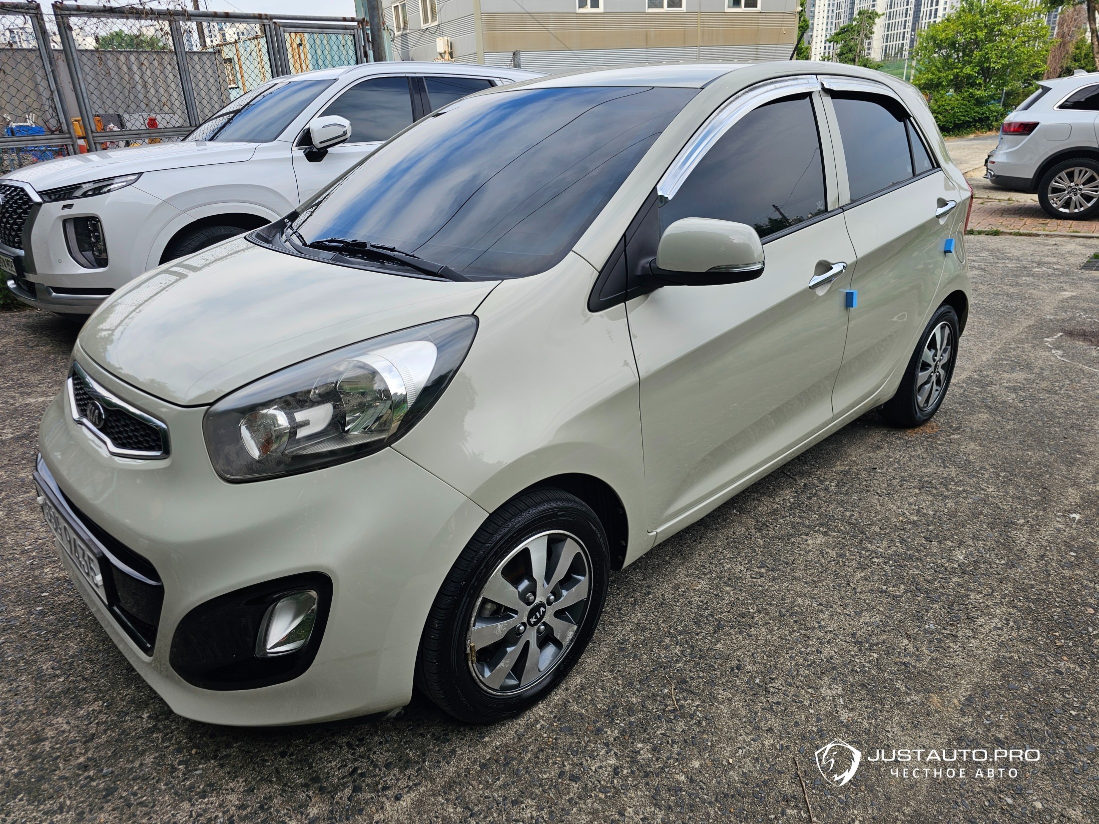 Автомобиль Kia morning