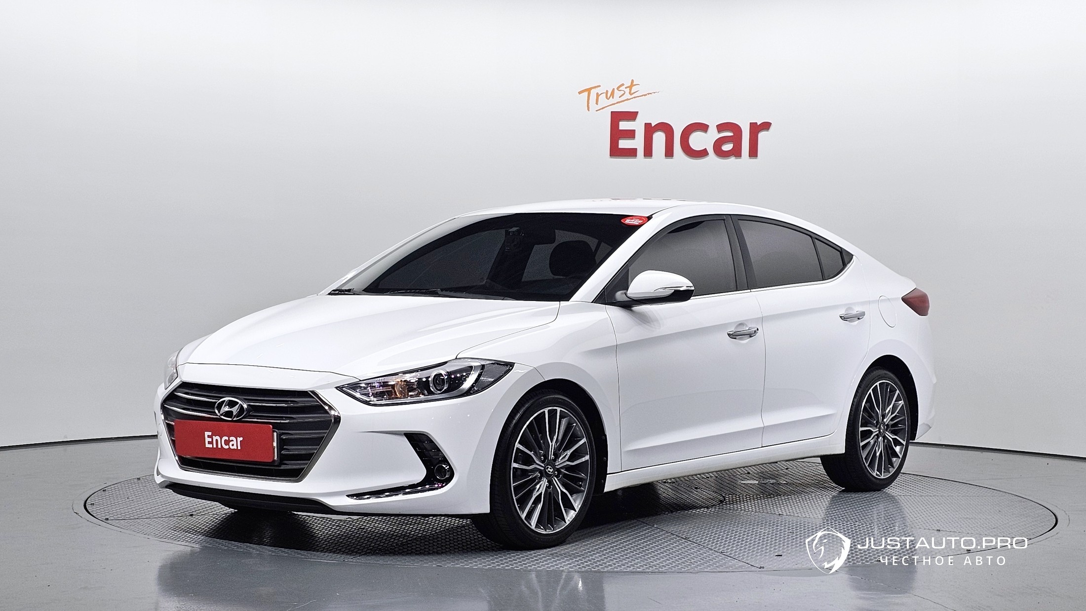 Автомобиль Hyundai AVANTE