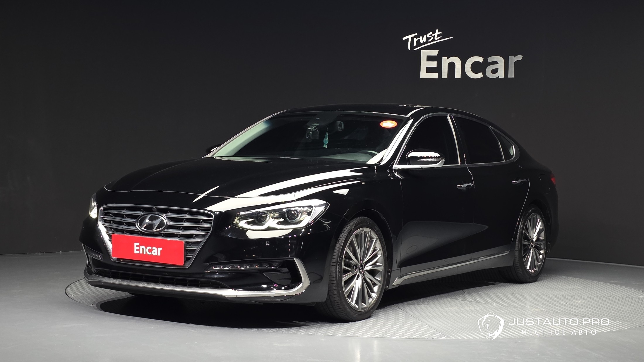 Автомобиль Hyundai Grandeur