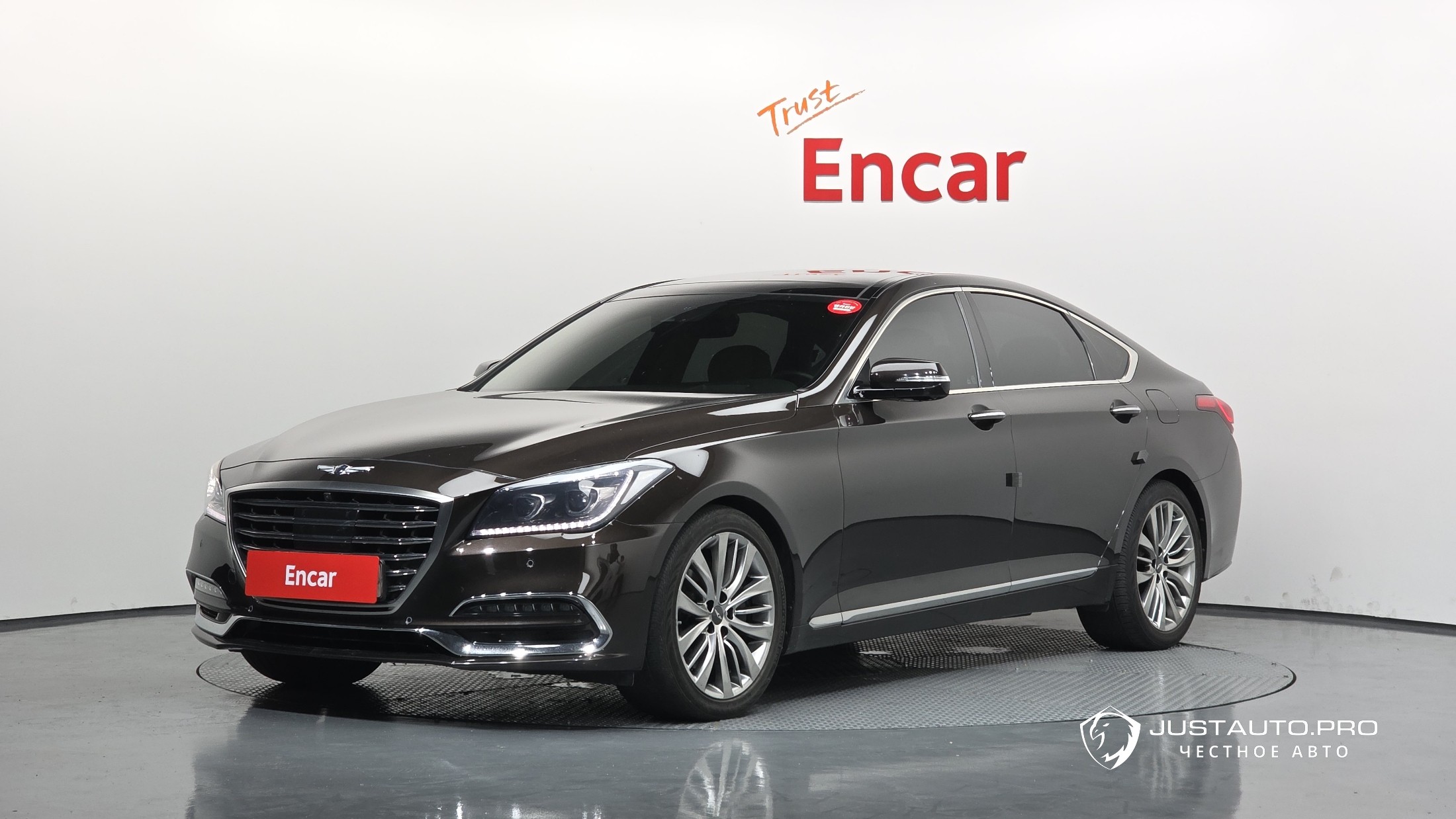 Автомобиль Genesis G80
