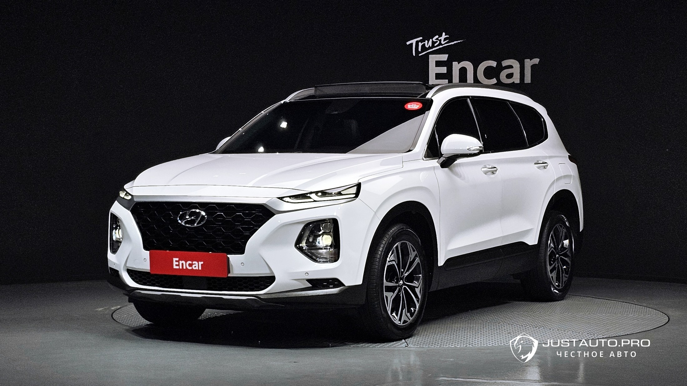 Автомобиль Hyundai Santafe