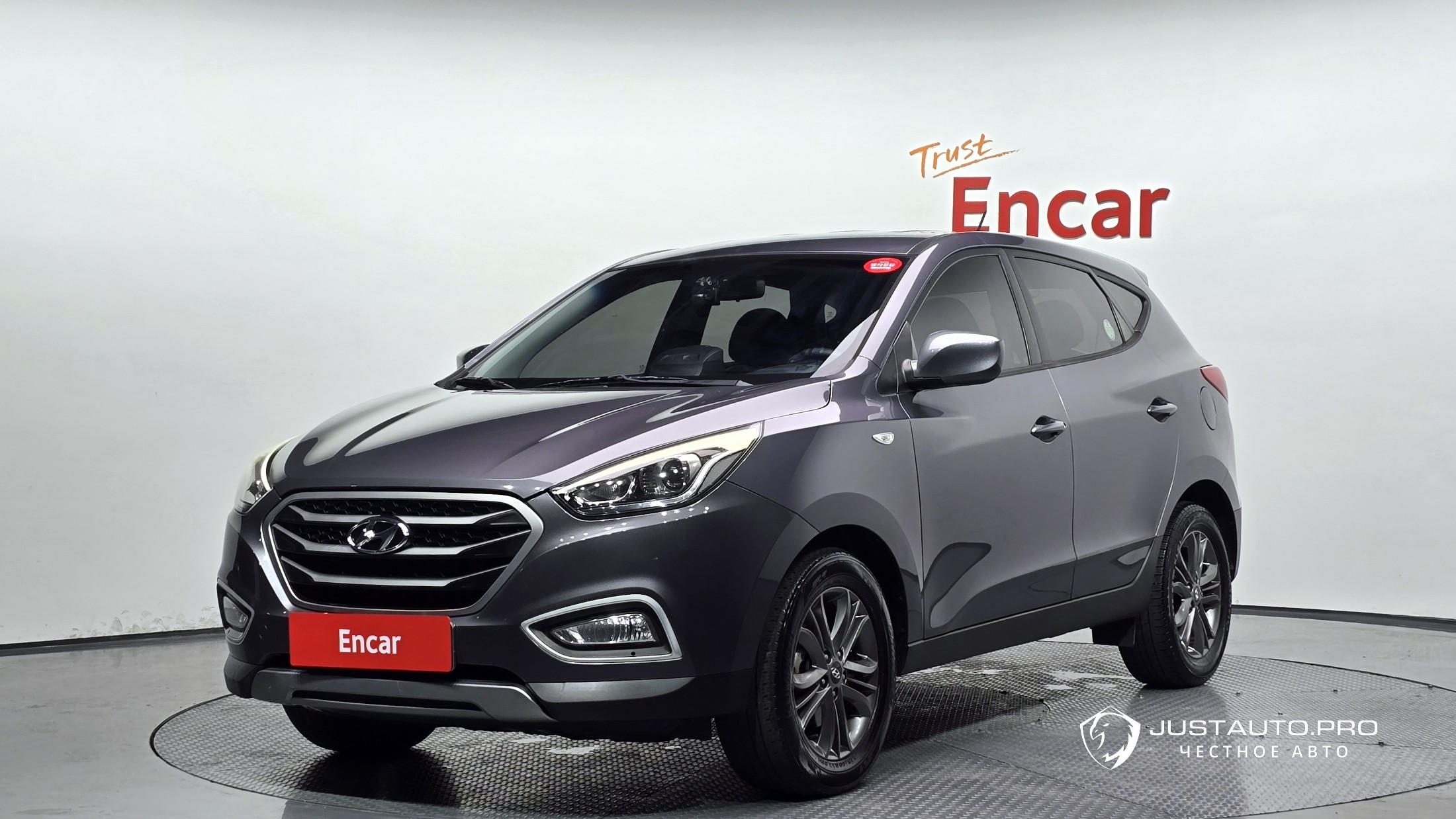 Автомобиль Hyundai Tucson