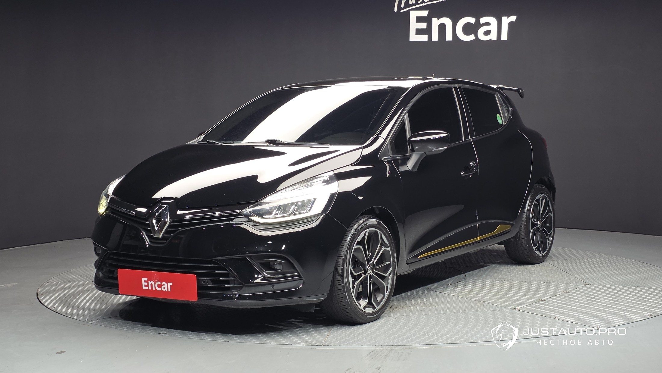 Автомобиль Renault-KoreaSamsung Cilo