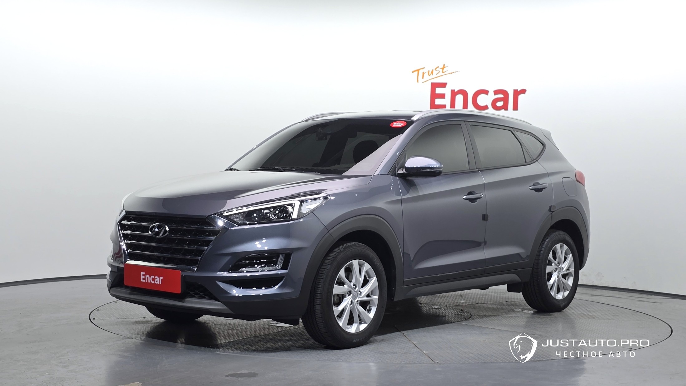 Автомобиль Hyundai Tucson