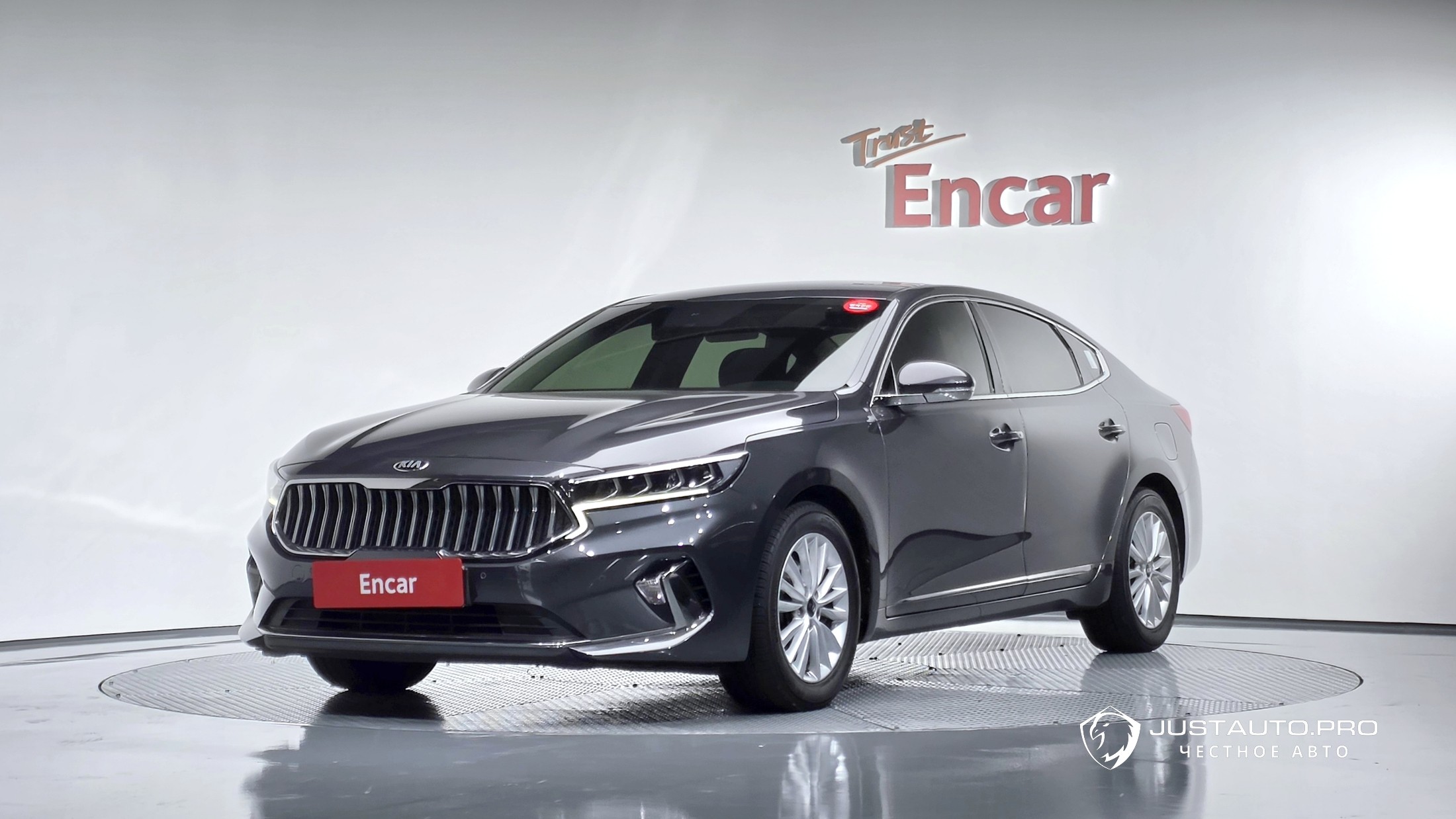 Автомобиль Kia K7