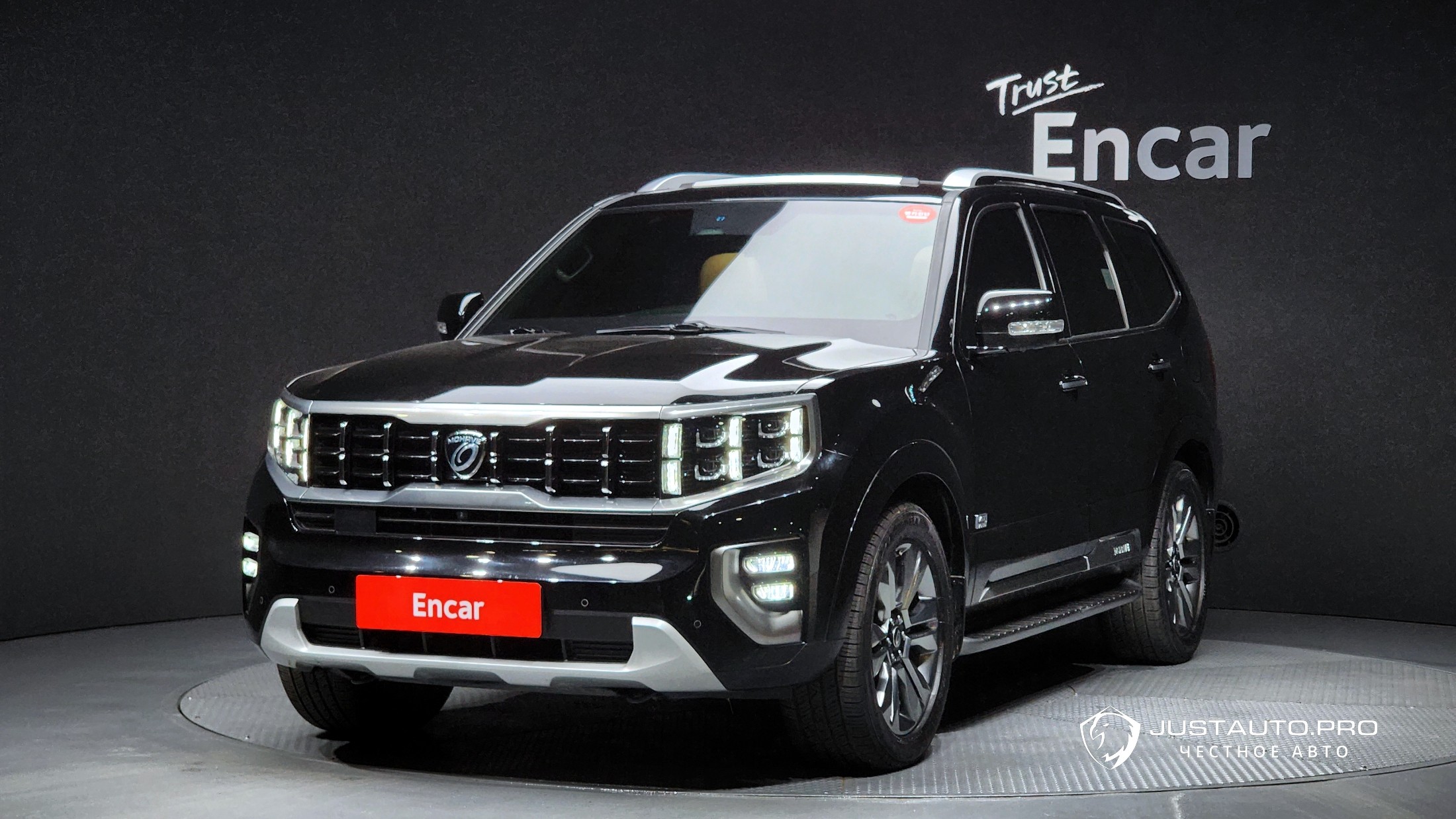 Автомобиль Kia Mohave