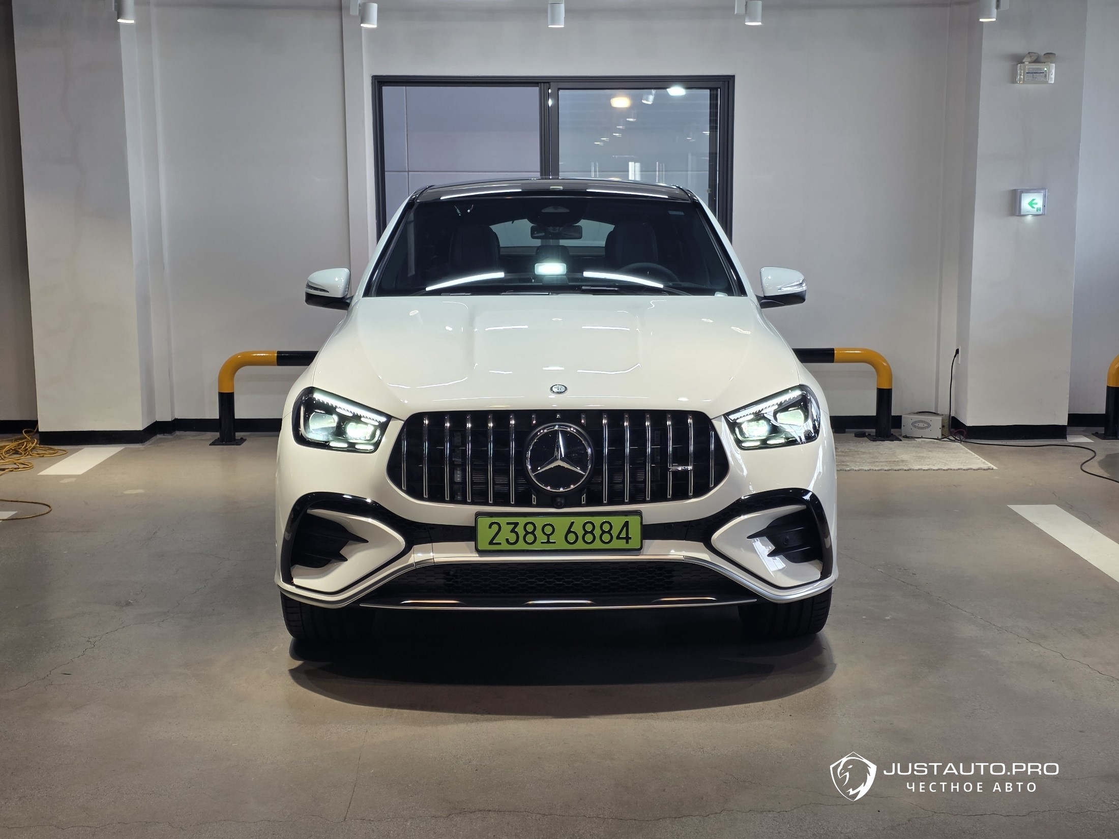 Автомобиль Mercedes-Benz GLE-Class