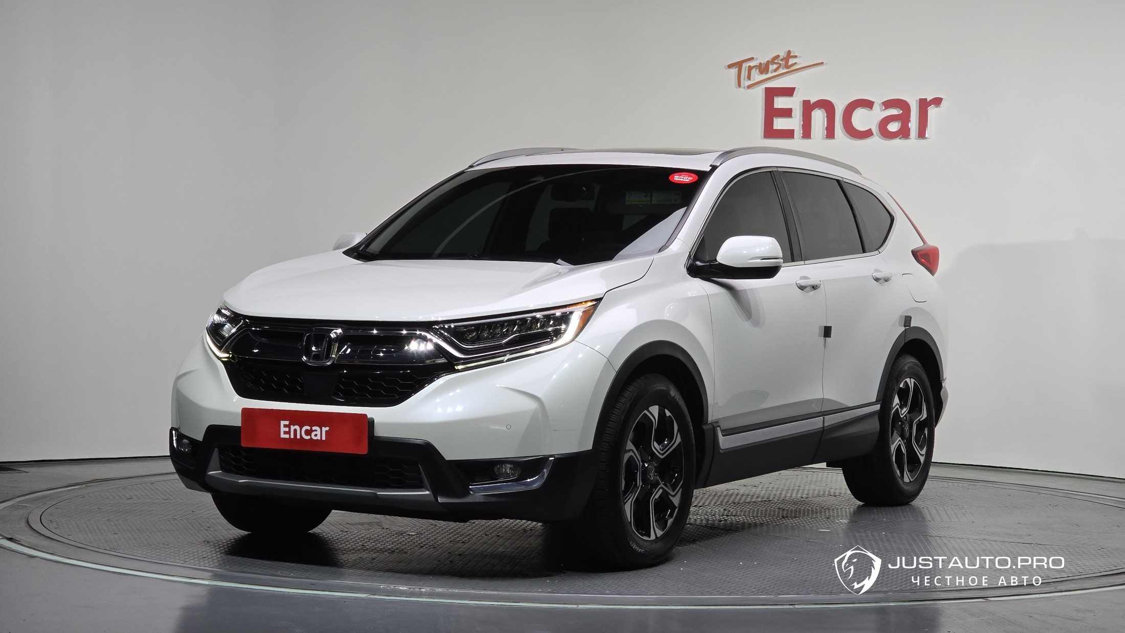 Автомобиль Honda CR-V