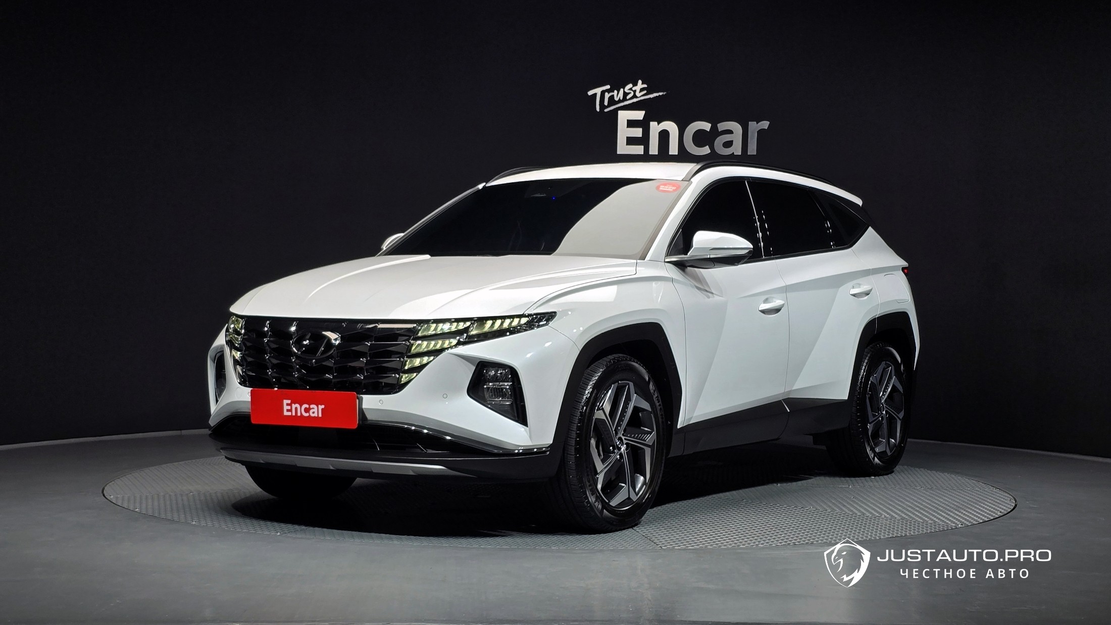 Автомобиль Hyundai Tucson