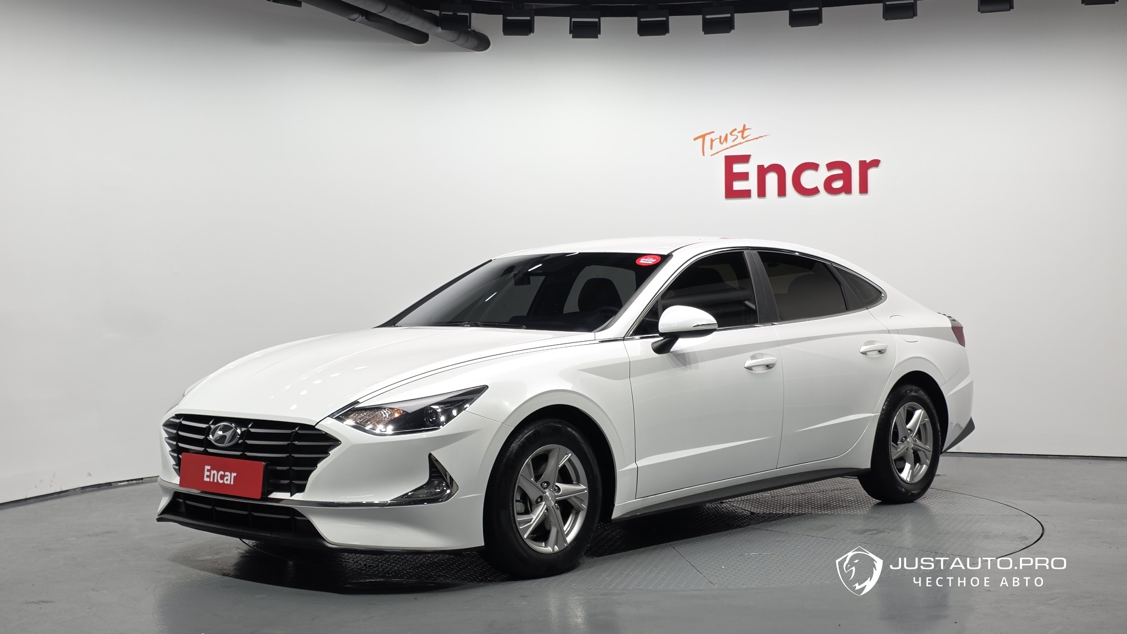 Автомобиль Hyundai Sonata