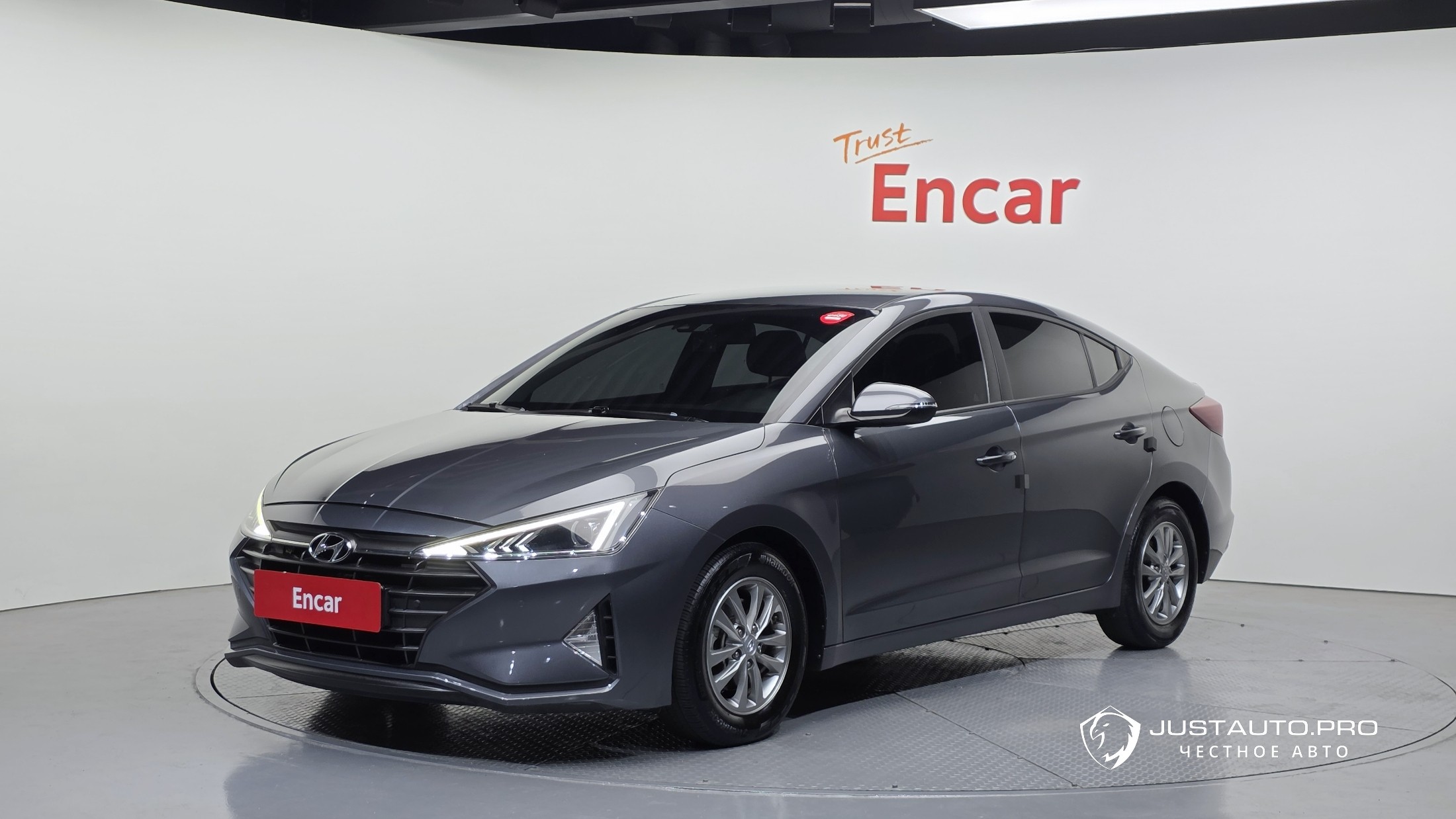 Автомобиль Hyundai AVANTE
