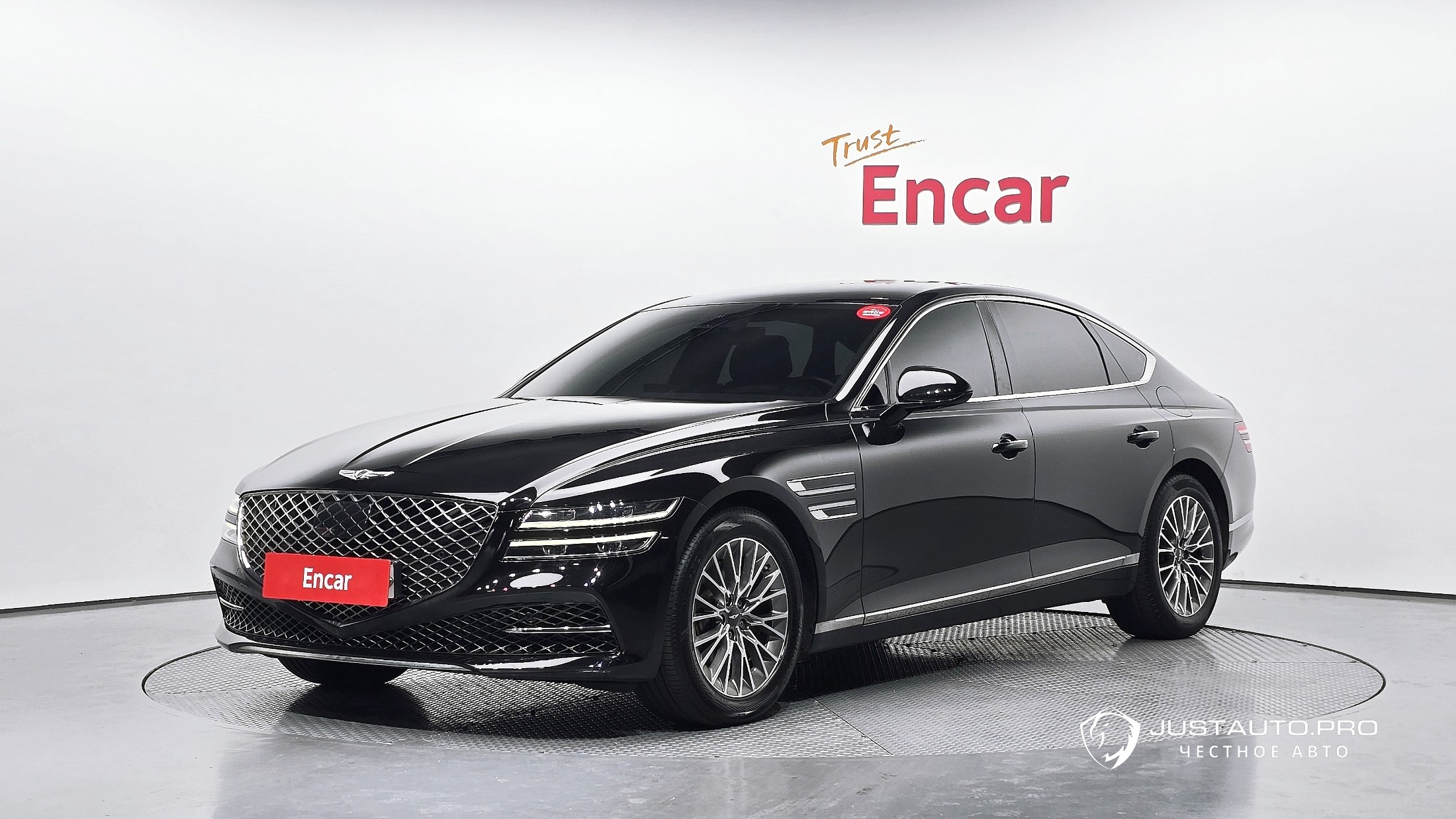 Автомобиль Genesis G80