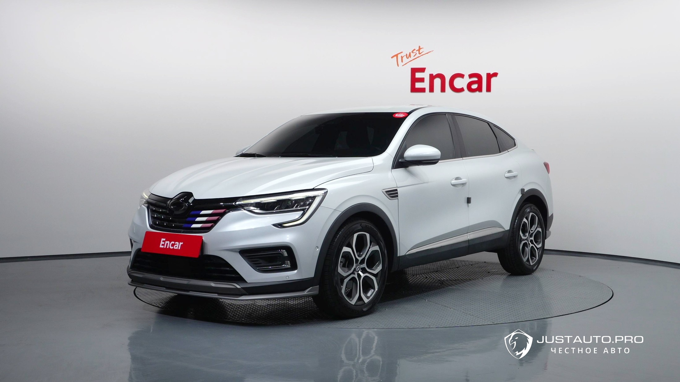 Автомобиль Renault-KoreaSamsung XM3