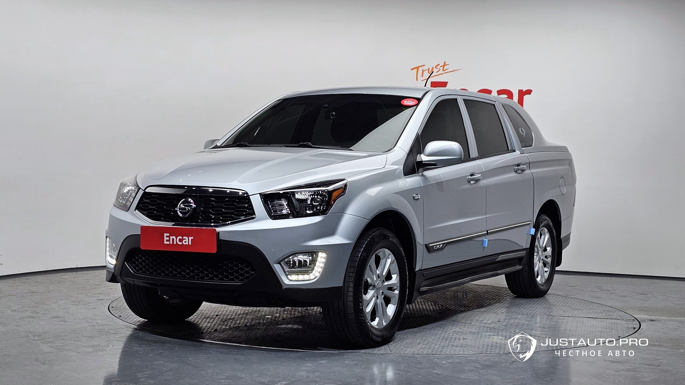 Автомобиль KG_Mobility_Ssangyong KORANDO