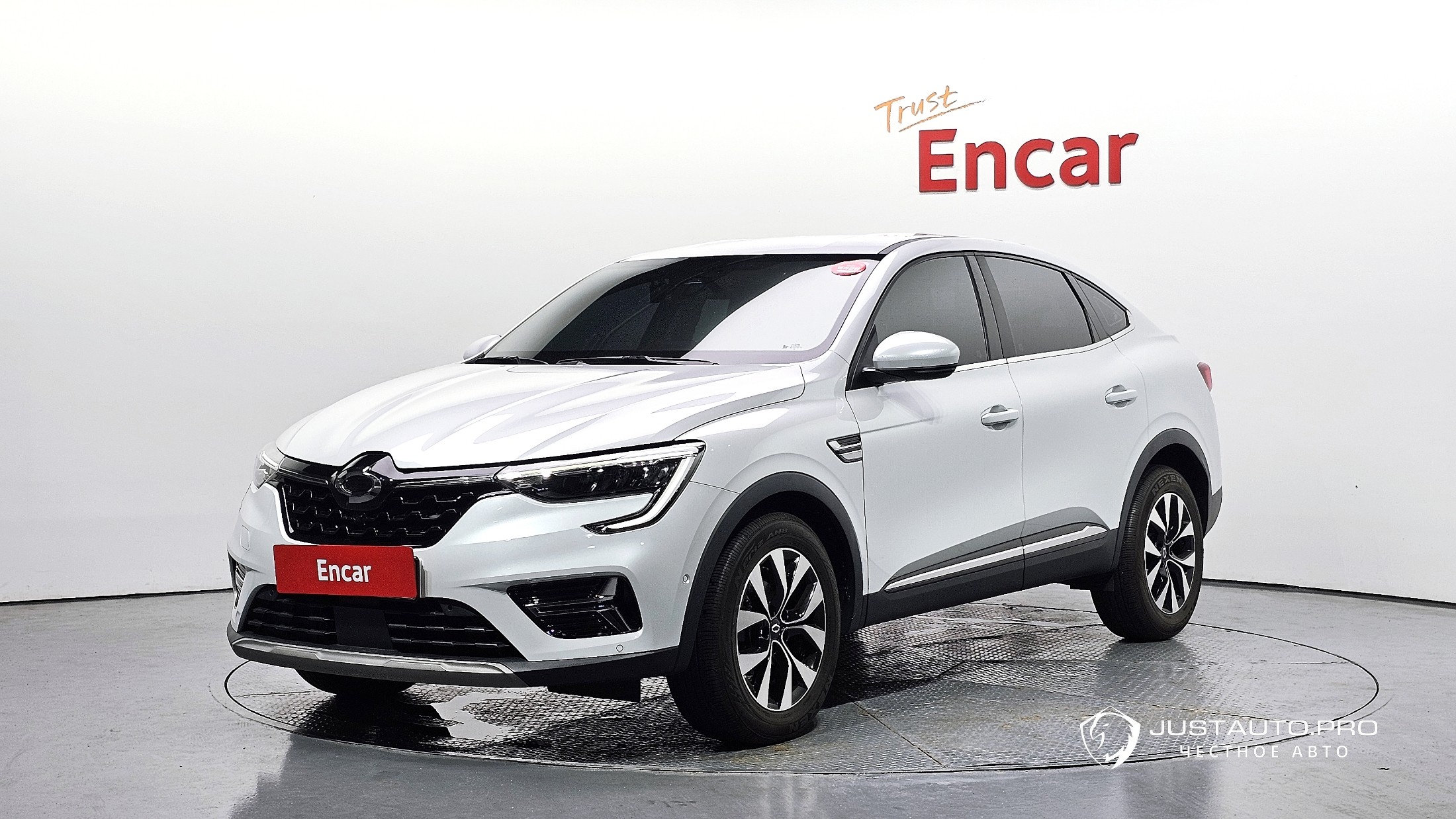 Автомобиль Renault-KoreaSamsung XM3