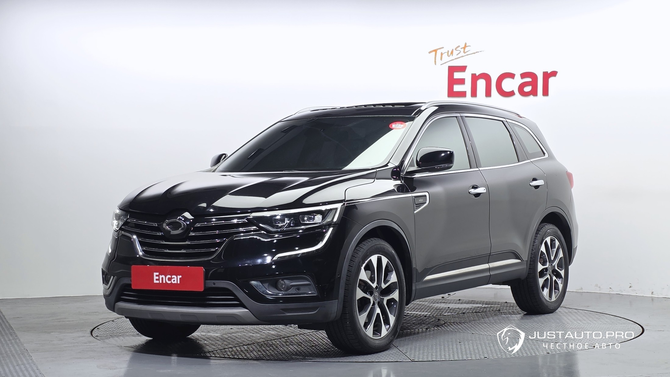 Автомобиль Renault-KoreaSamsung QM6