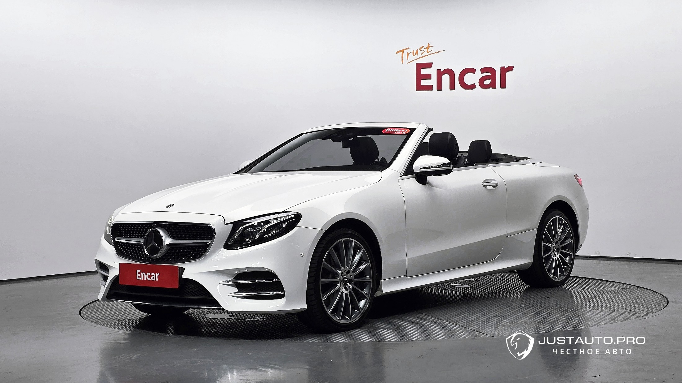 Автомобиль Mercedes-Benz E-Class