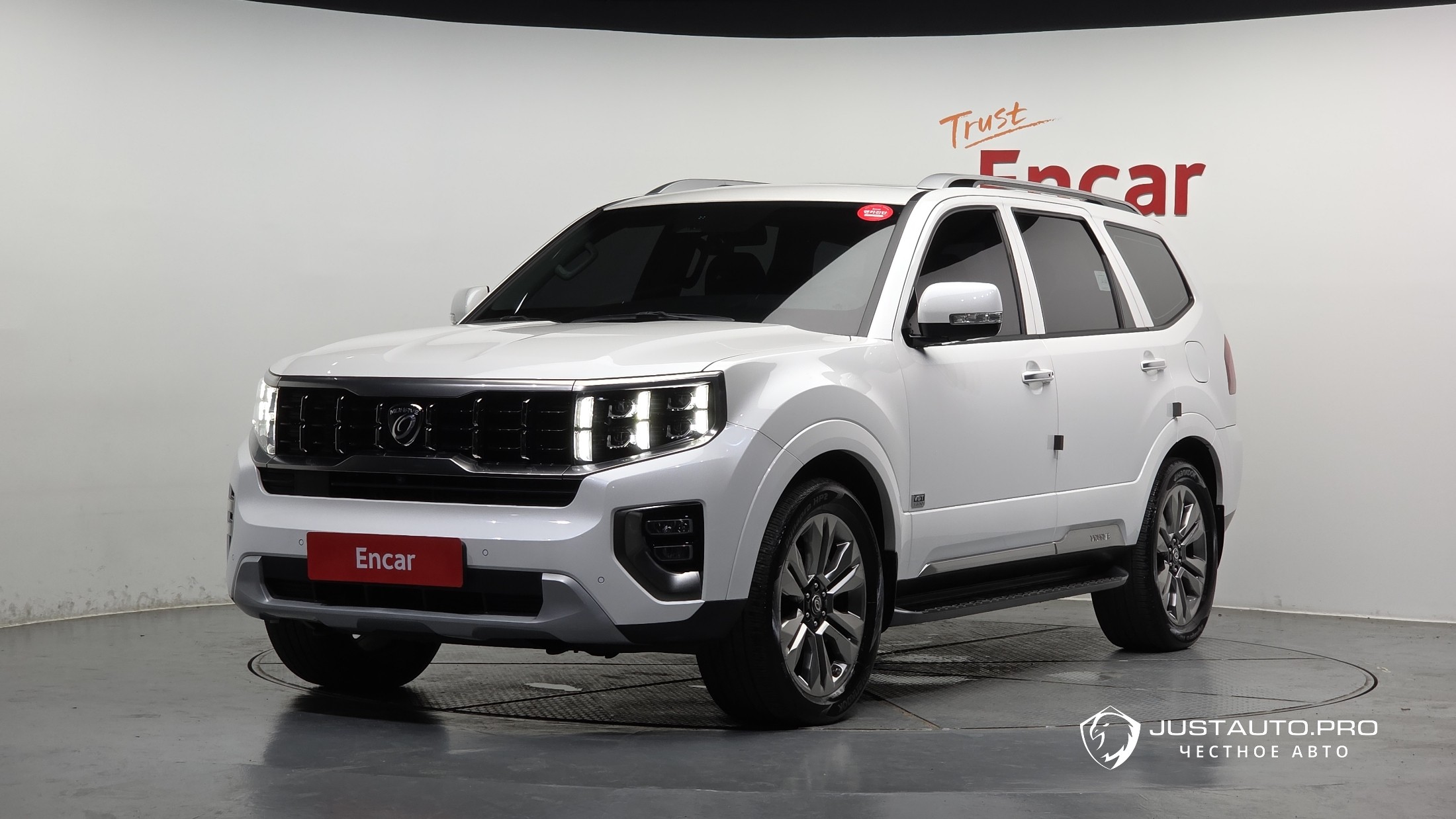 Автомобиль Kia Mohave
