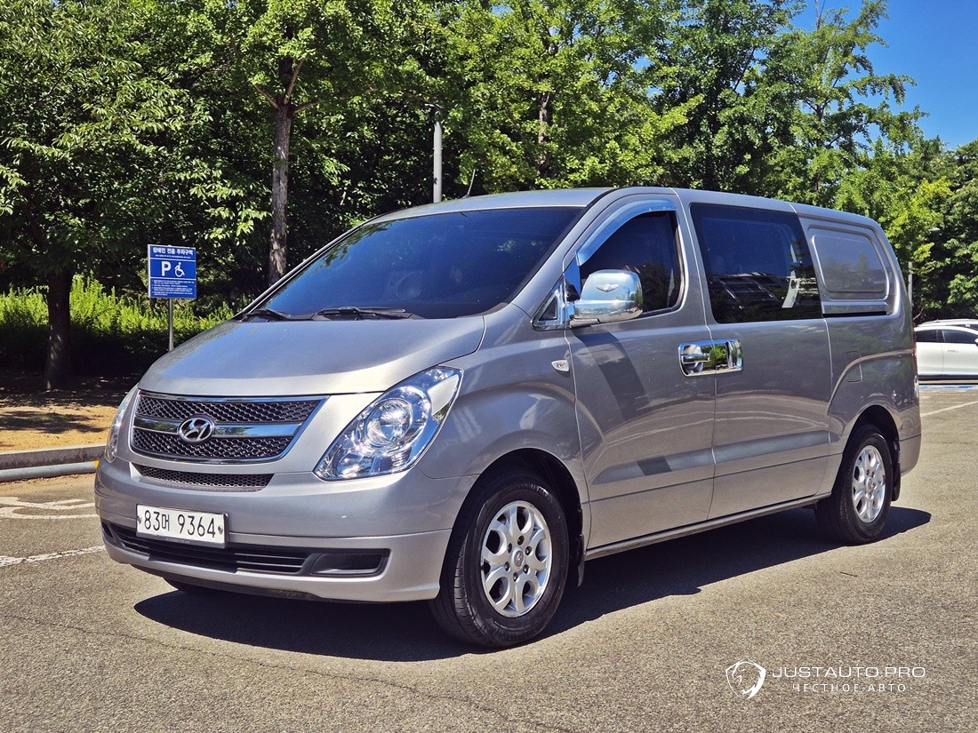 Автомобиль Hyundai Starex