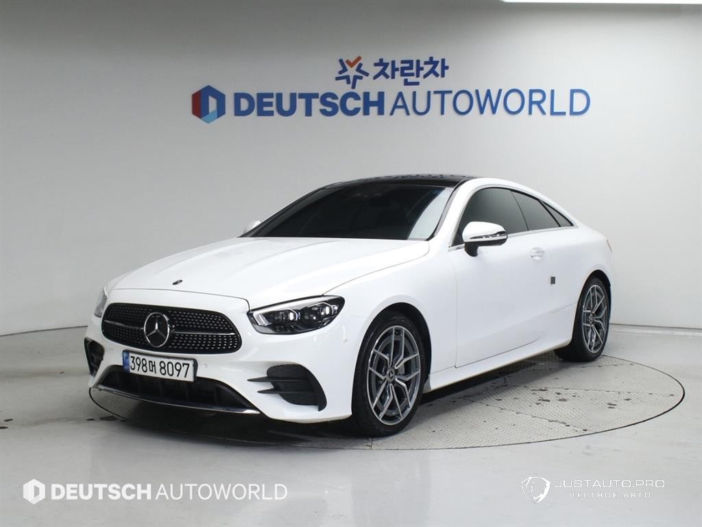 Автомобиль Mercedes-Benz E-Class