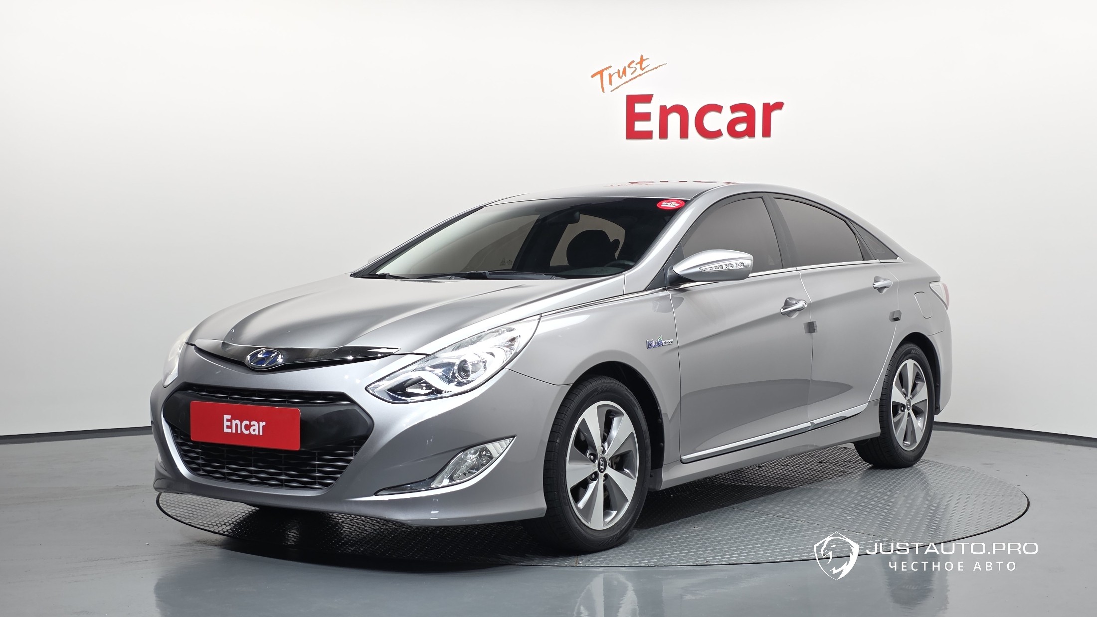 Автомобиль Hyundai Sonata