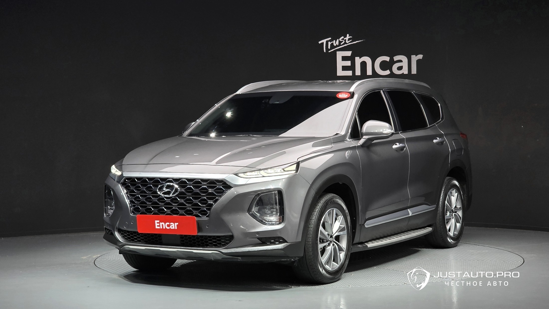 Автомобиль Hyundai Santafe