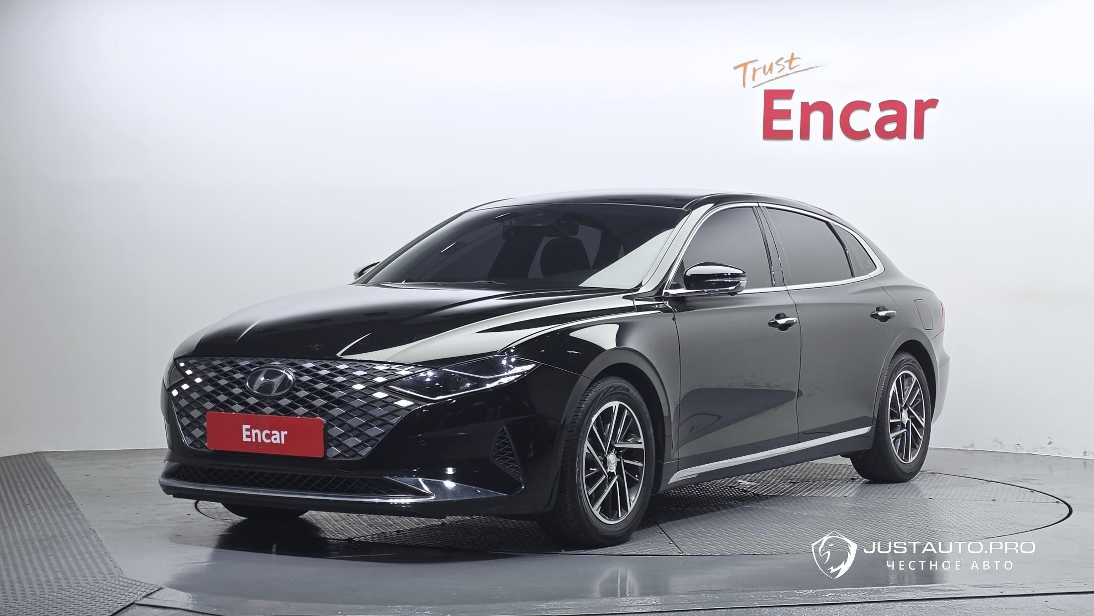 Автомобиль Hyundai Grandeur