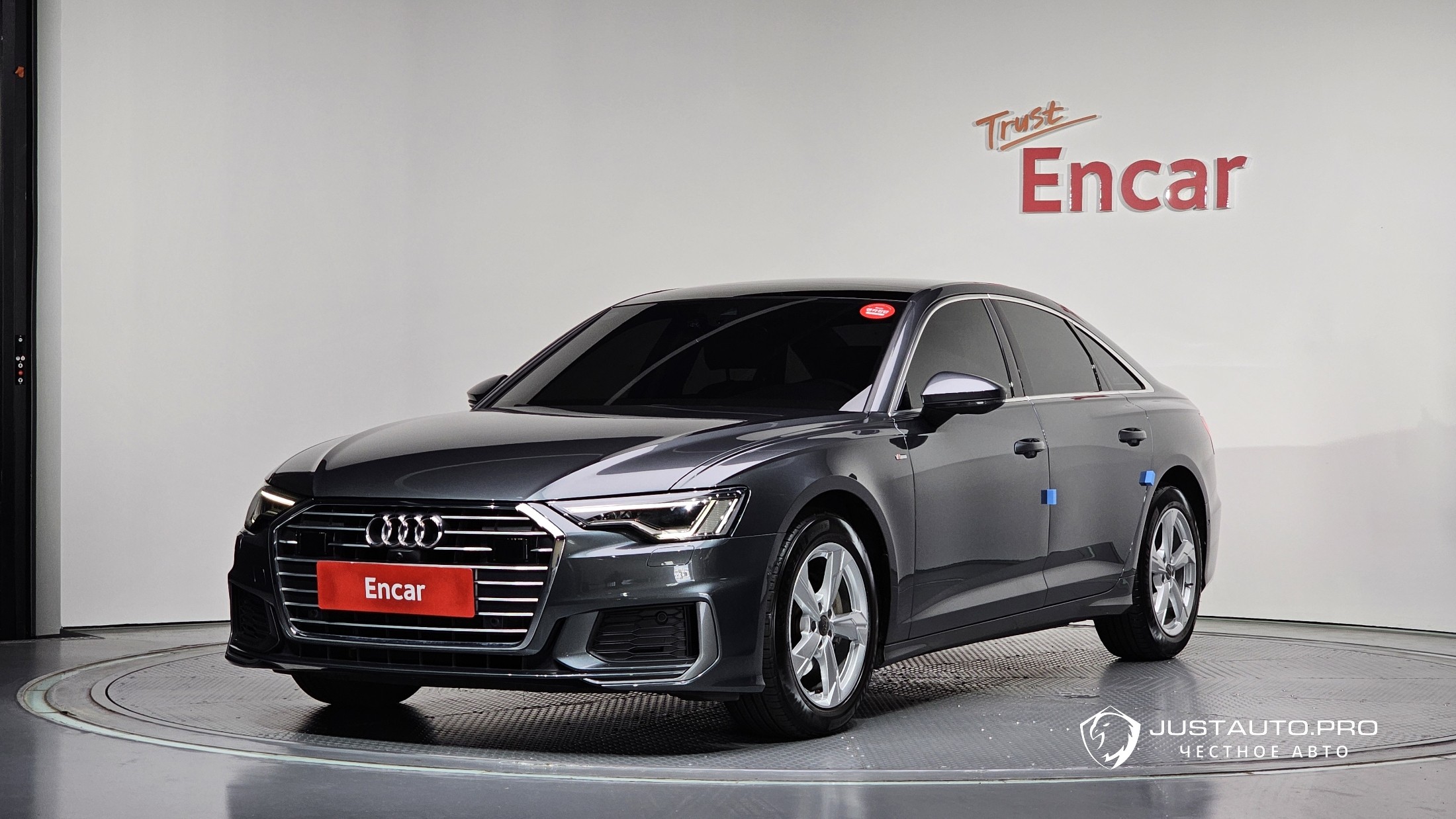 Автомобиль Audi A6