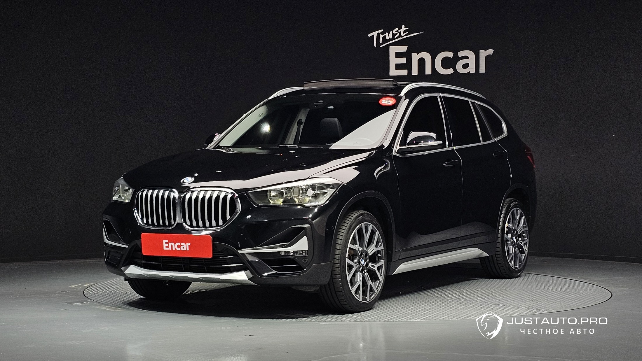 Автомобиль BMW X1