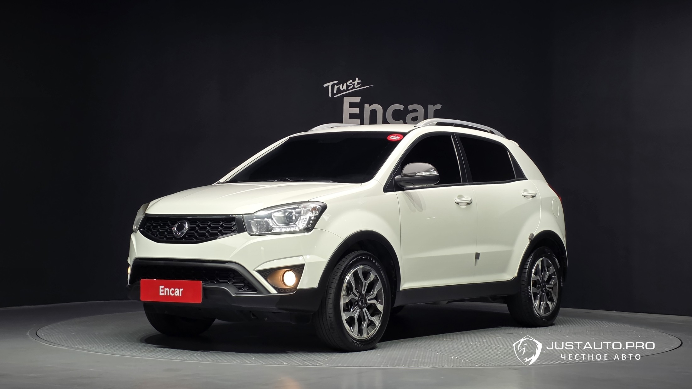 Автомобиль KG_Mobility_Ssangyong KORANDO