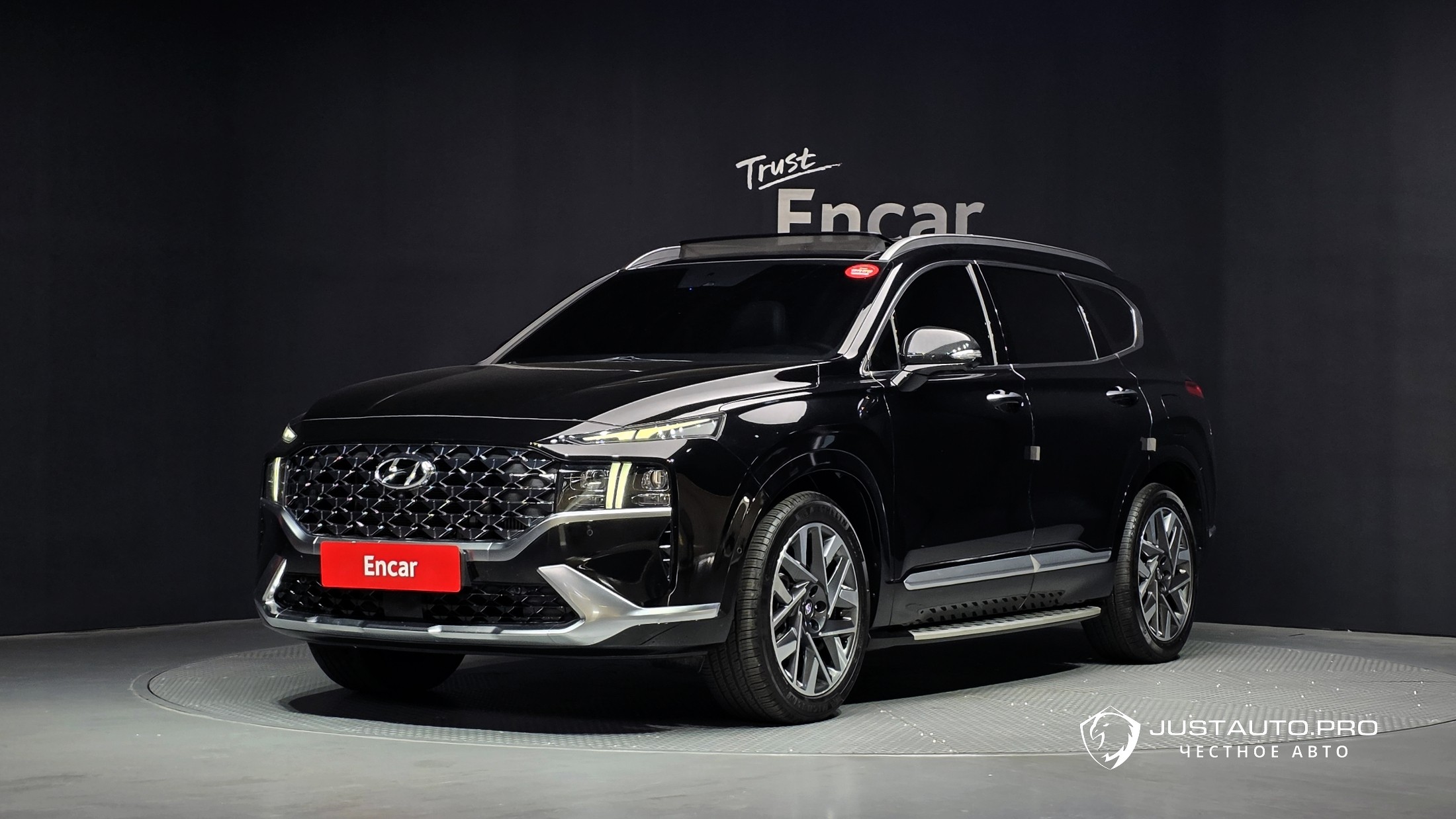 Автомобиль Hyundai Santafe