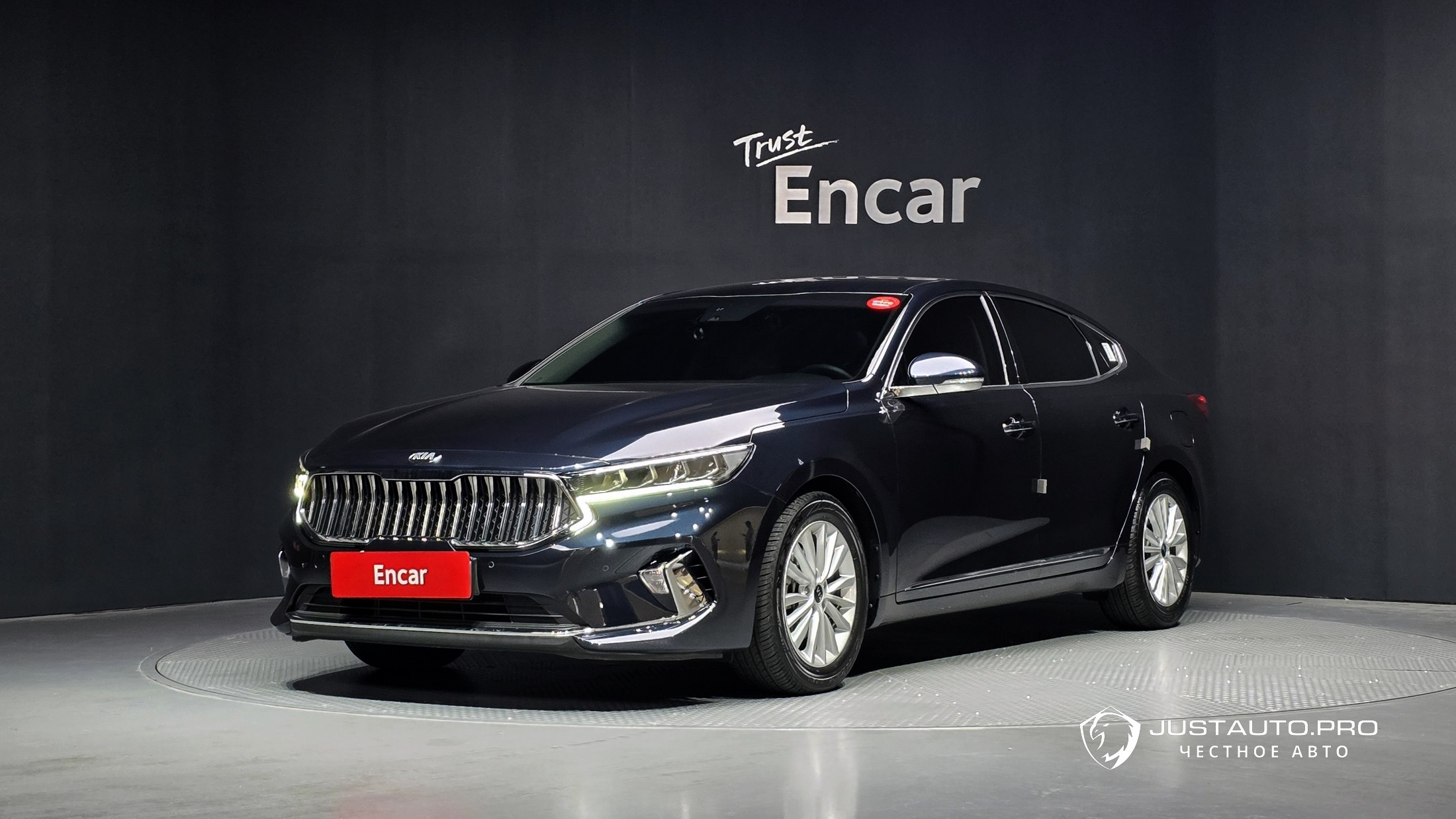 Автомобиль Kia K7