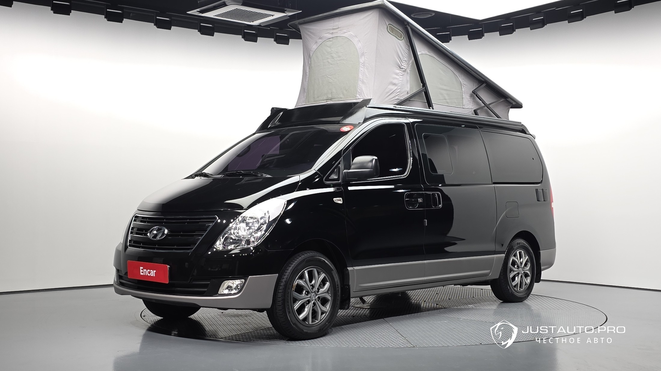 Автомобиль Hyundai Starex