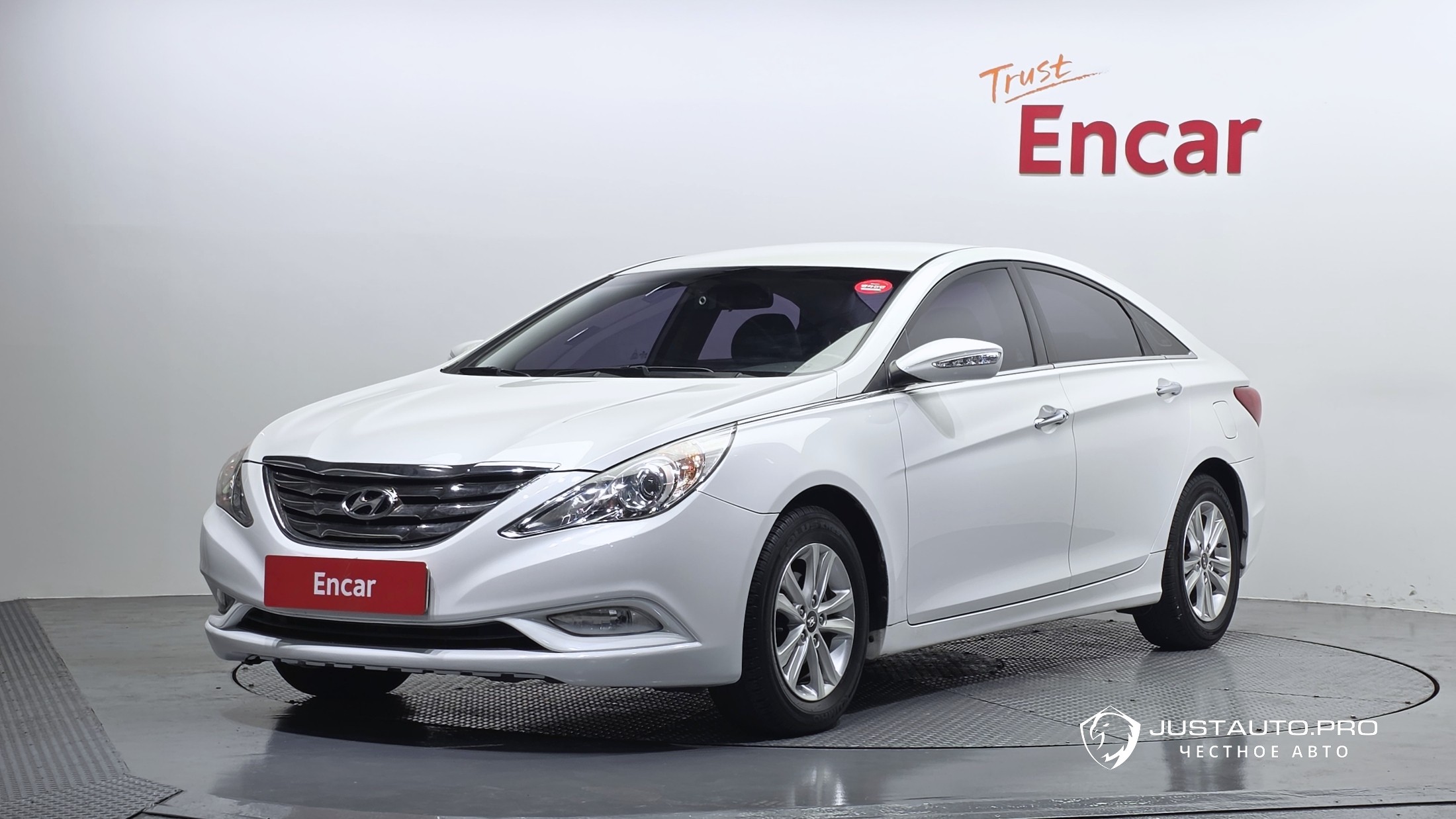 Автомобиль Hyundai Sonata