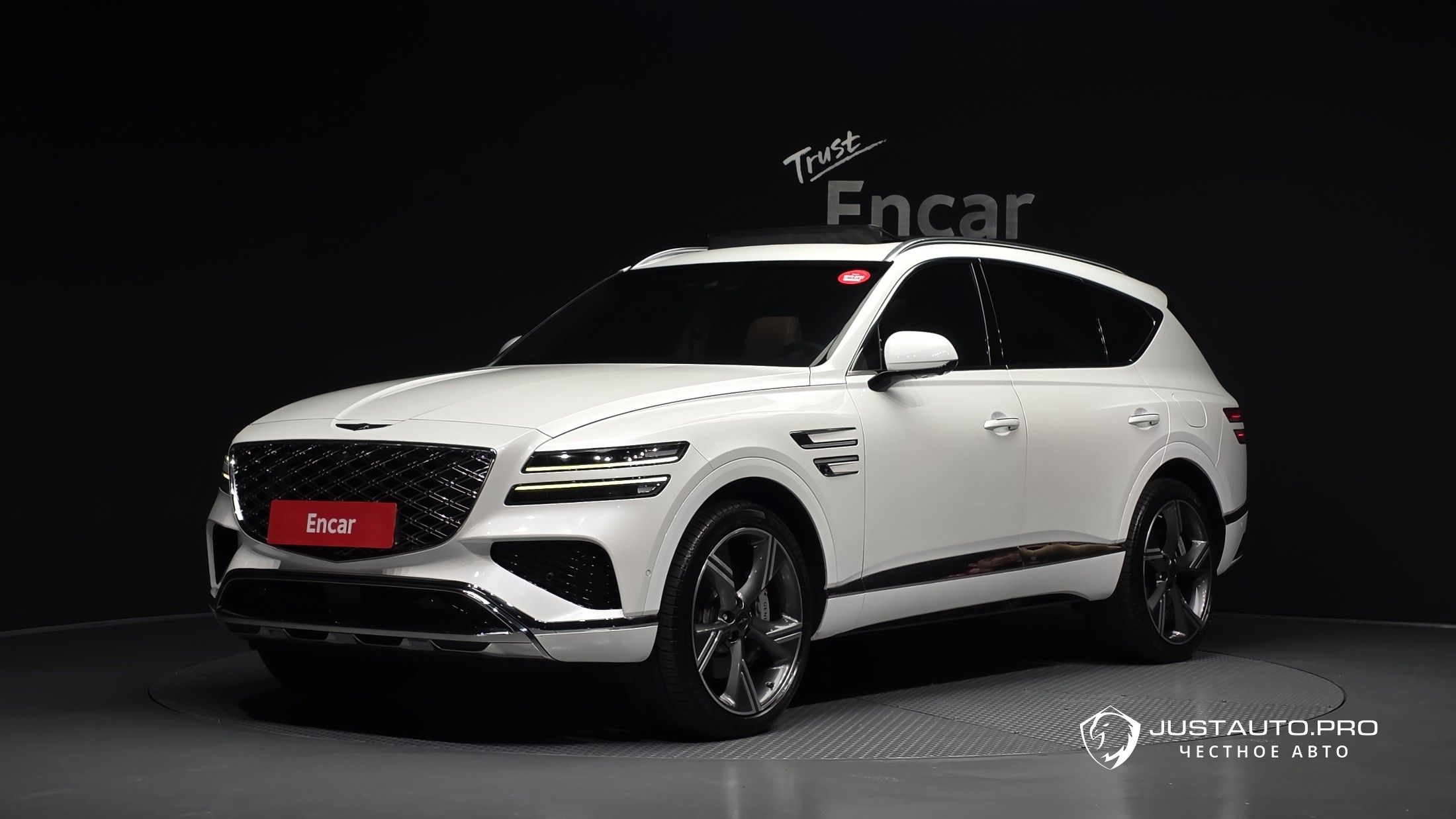 Автомобиль Genesis GV80