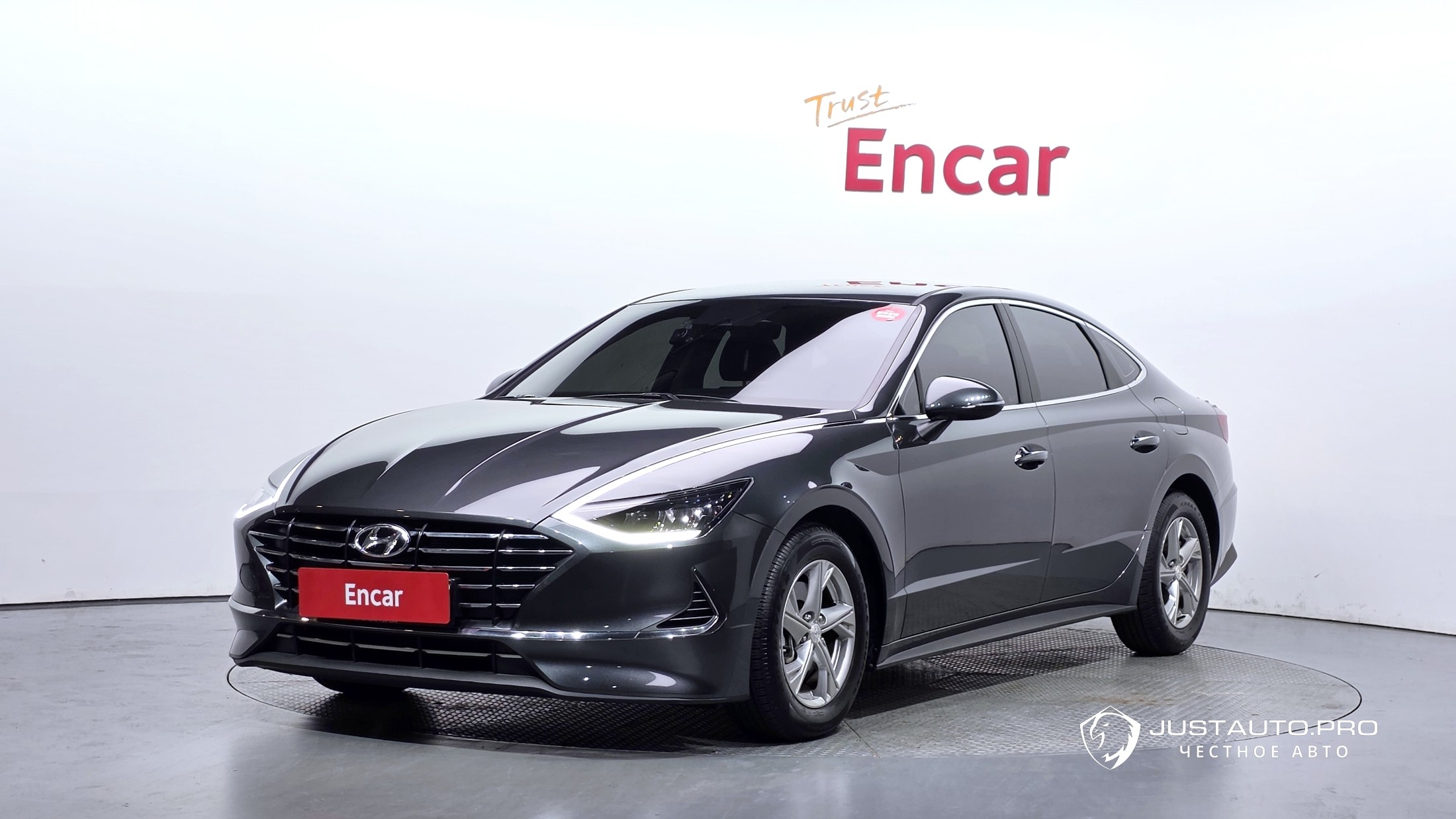 Автомобиль Hyundai Sonata