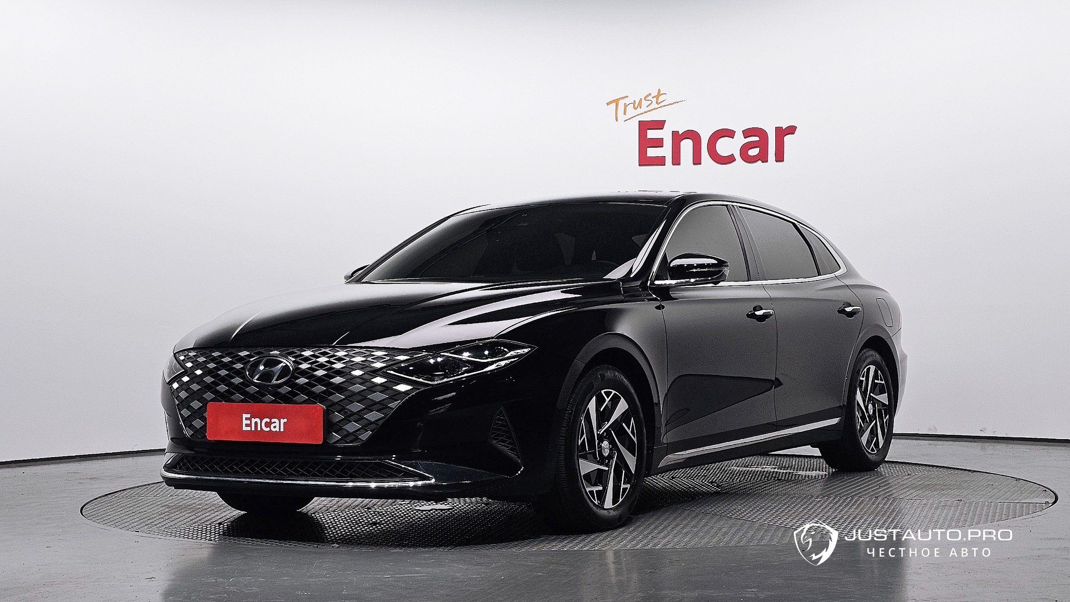 Автомобиль Hyundai Grandeur