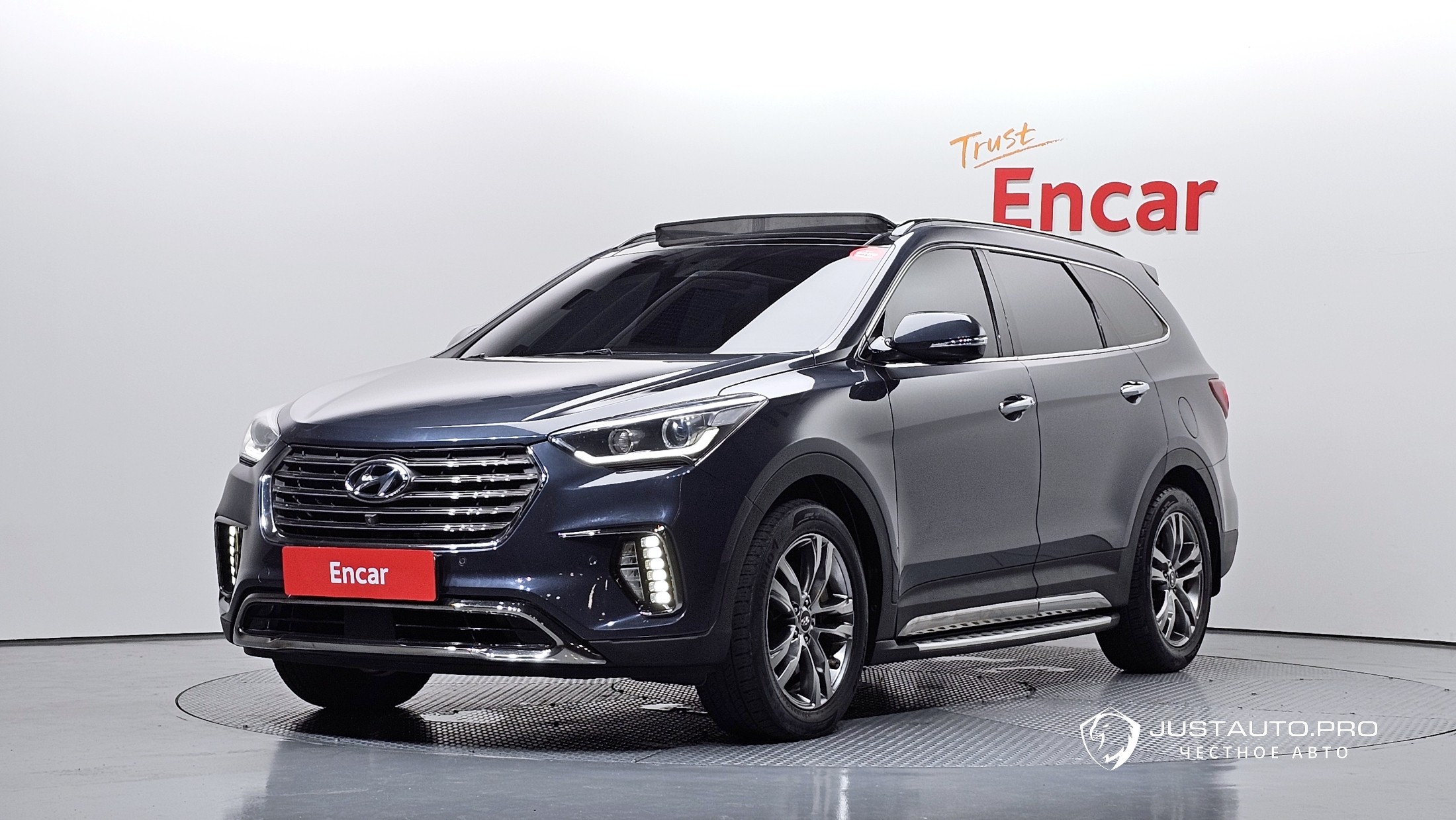 Автомобиль Hyundai Maxcruz