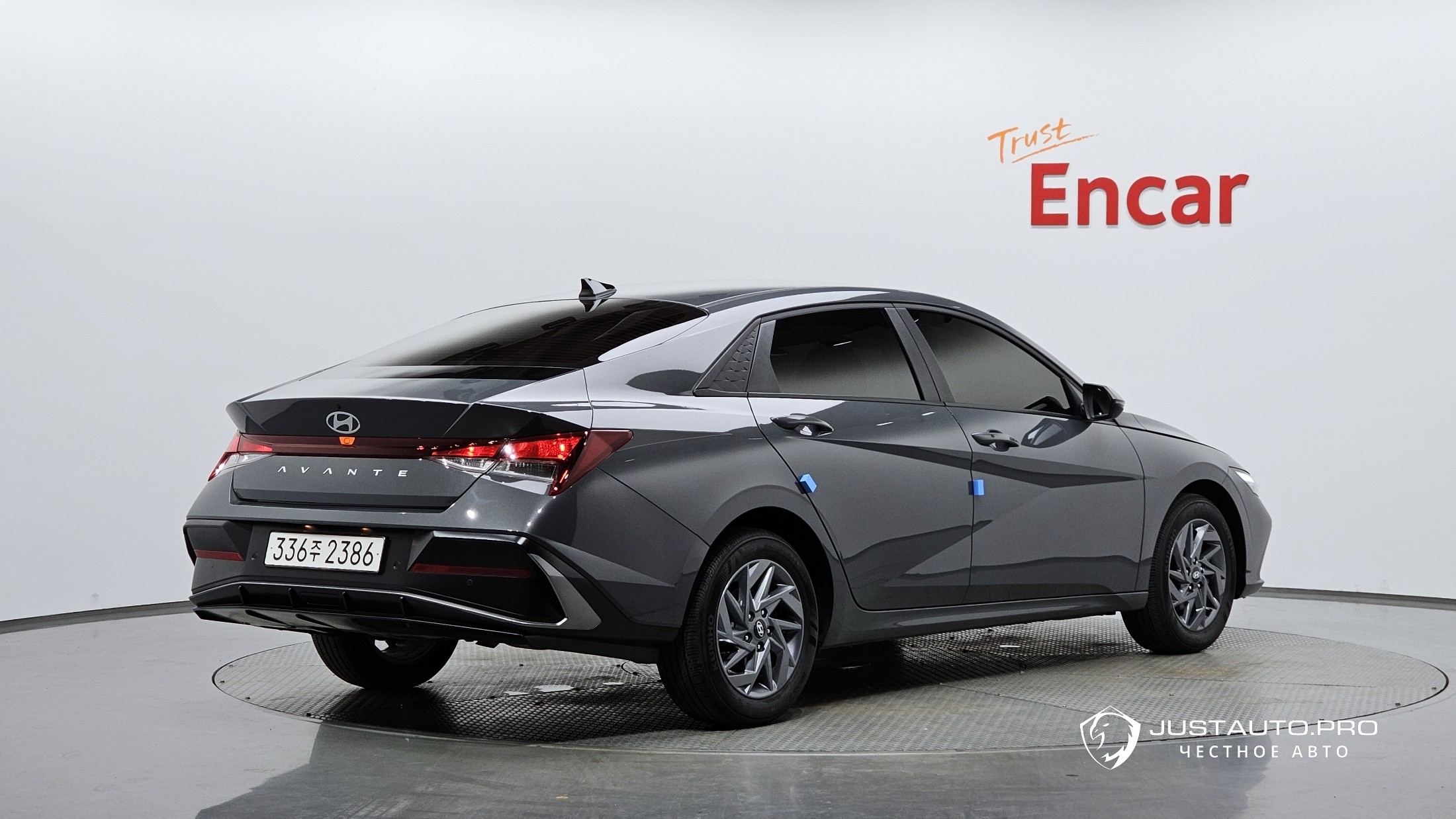 Автомобиль Hyundai AVANTE