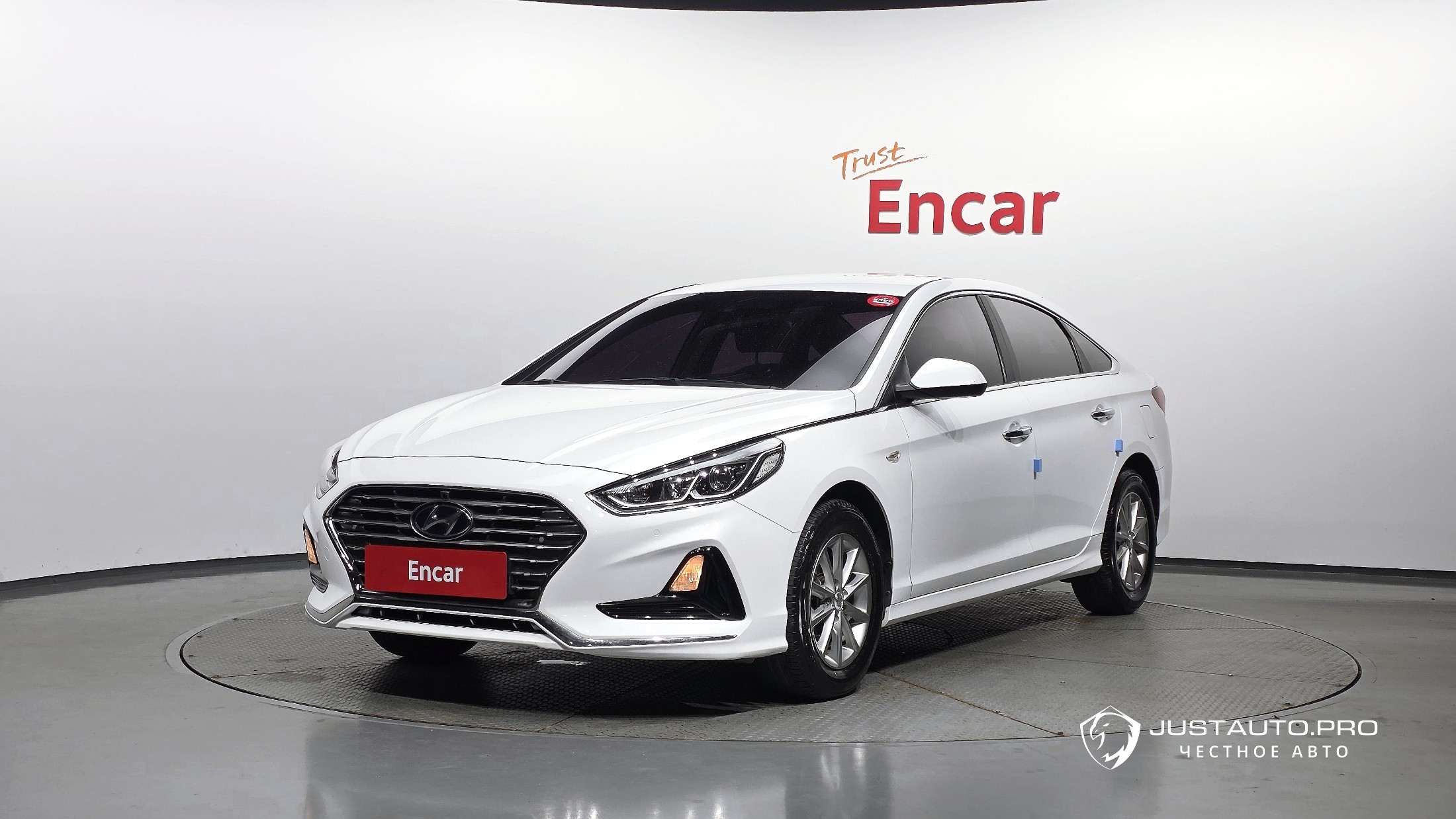 Автомобиль Hyundai Sonata