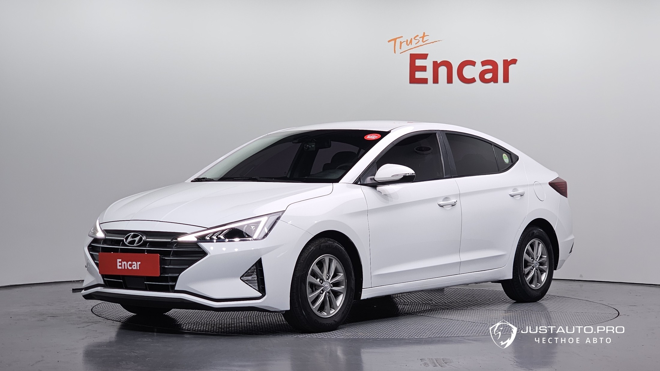 Автомобиль Hyundai AVANTE