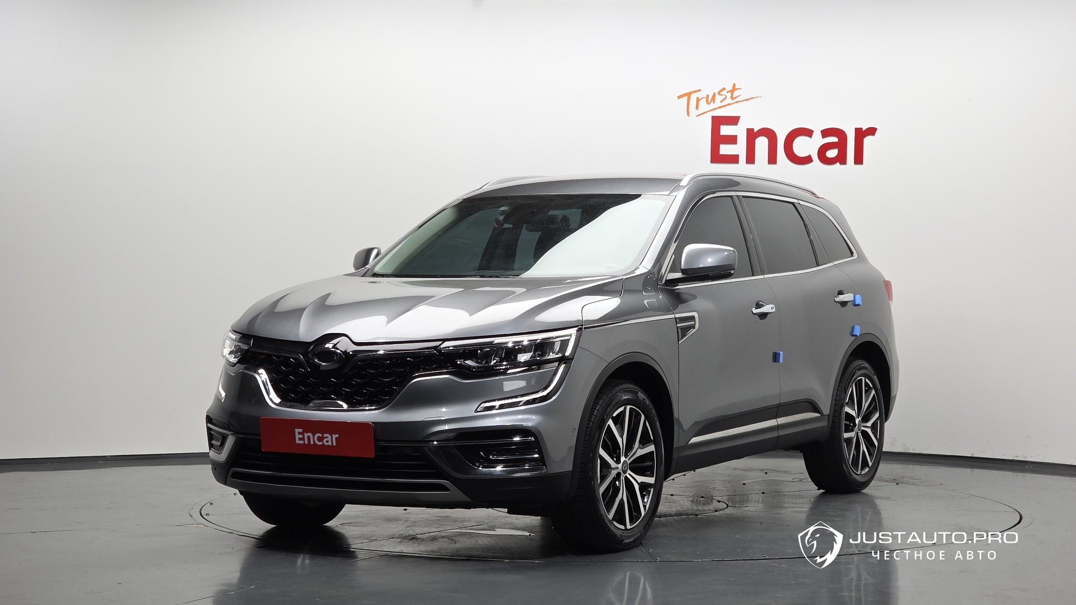 Автомобиль Renault-KoreaSamsung QM6