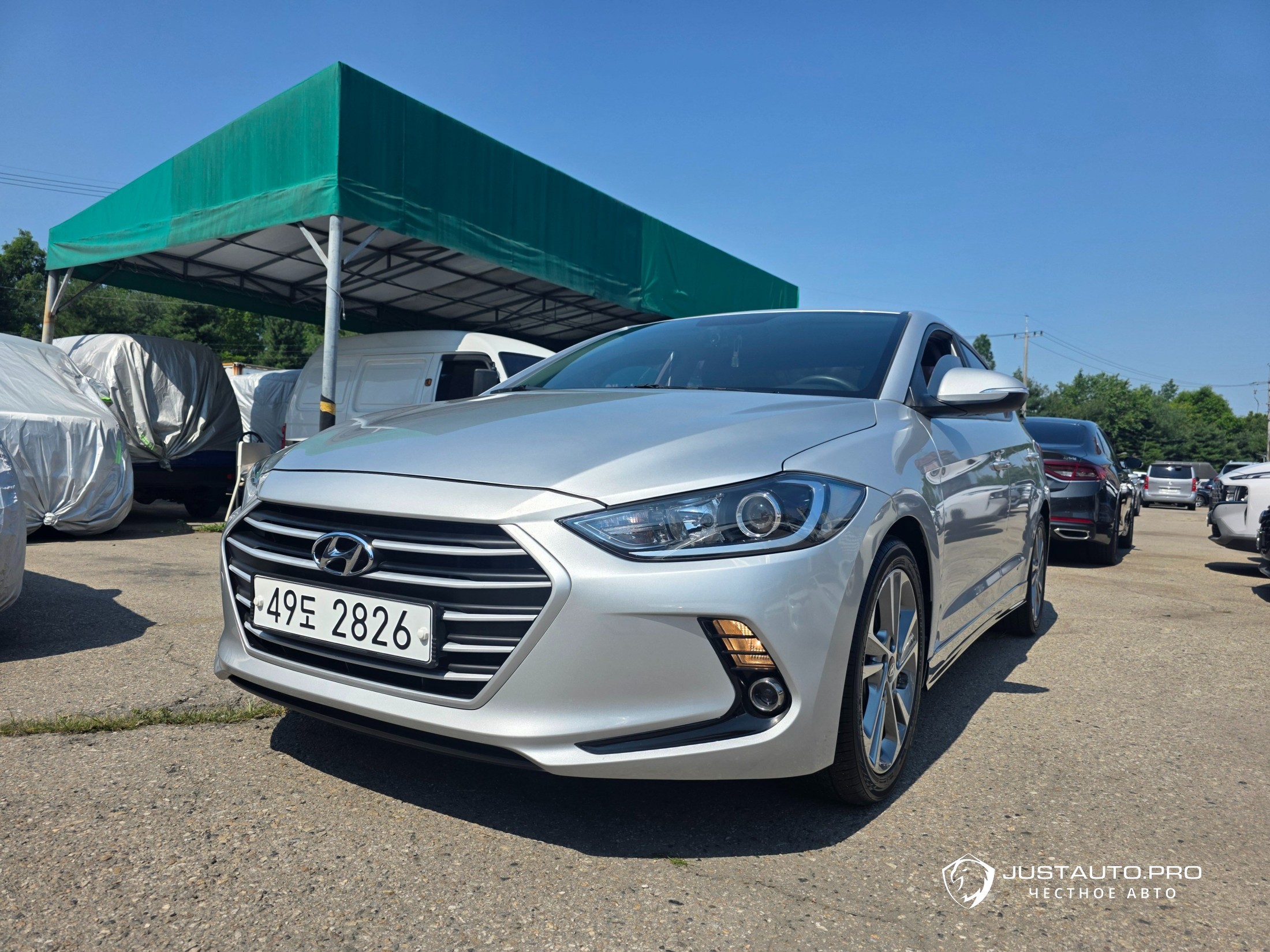Автомобиль Hyundai AVANTE