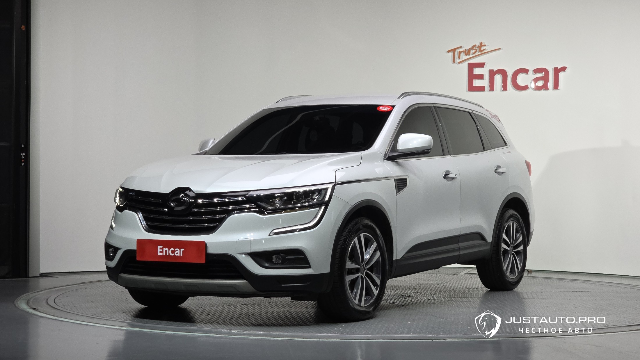 Автомобиль Renault-KoreaSamsung QM6