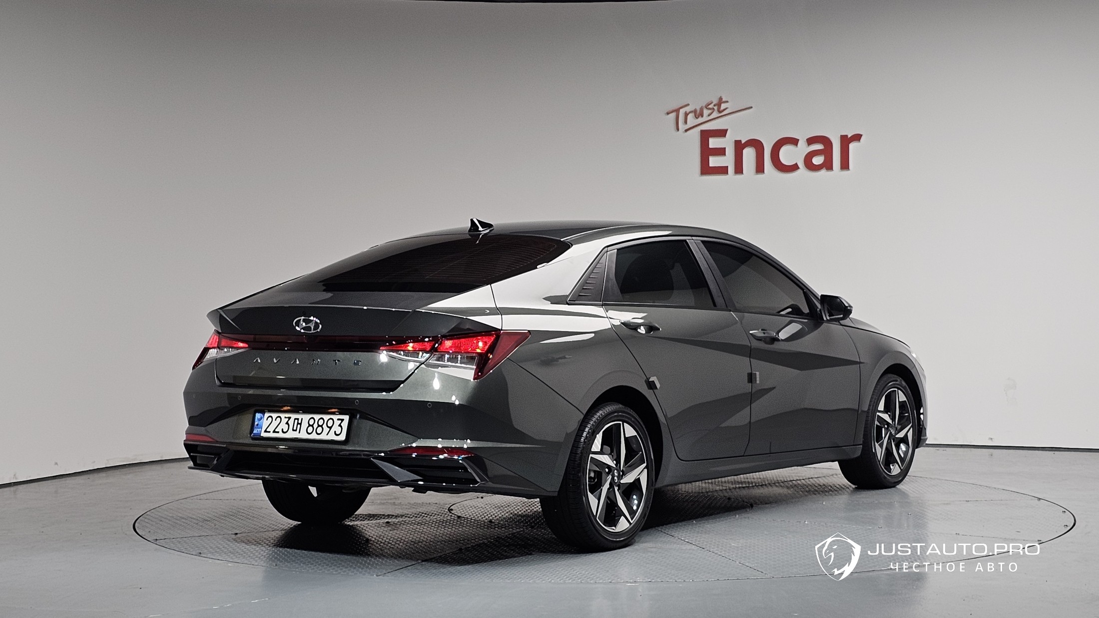Автомобиль Hyundai AVANTE