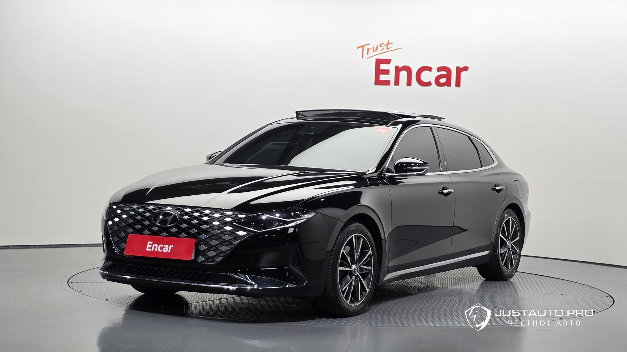 Автомобиль Hyundai Grandeur